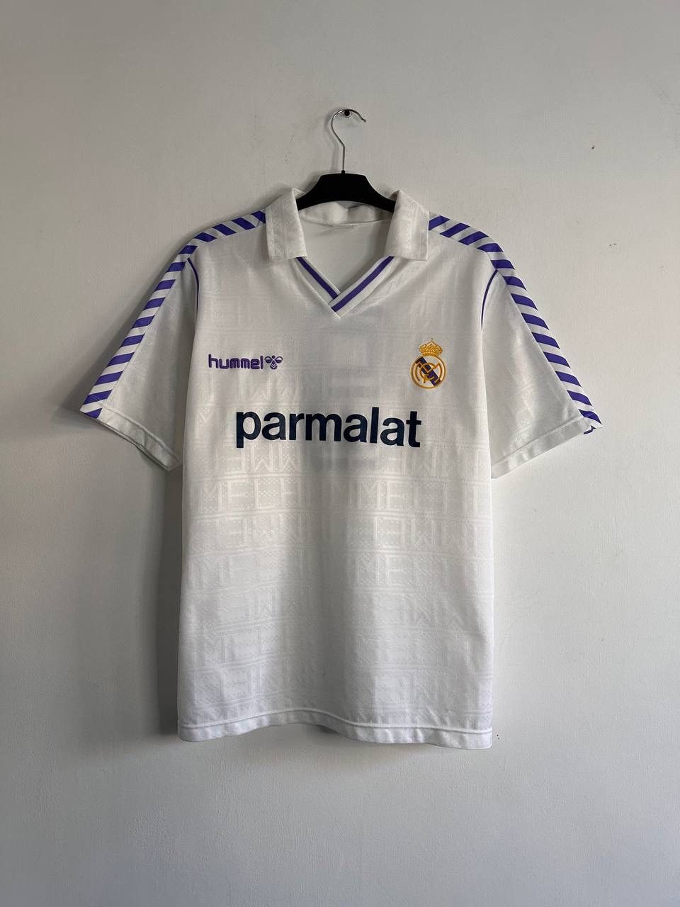 Hummel Real Madrid Hummel Parmalat #9 Santillana Jersey 1989-90 XL Size US XL / EU 56 / 4 - 1 Thumbnail