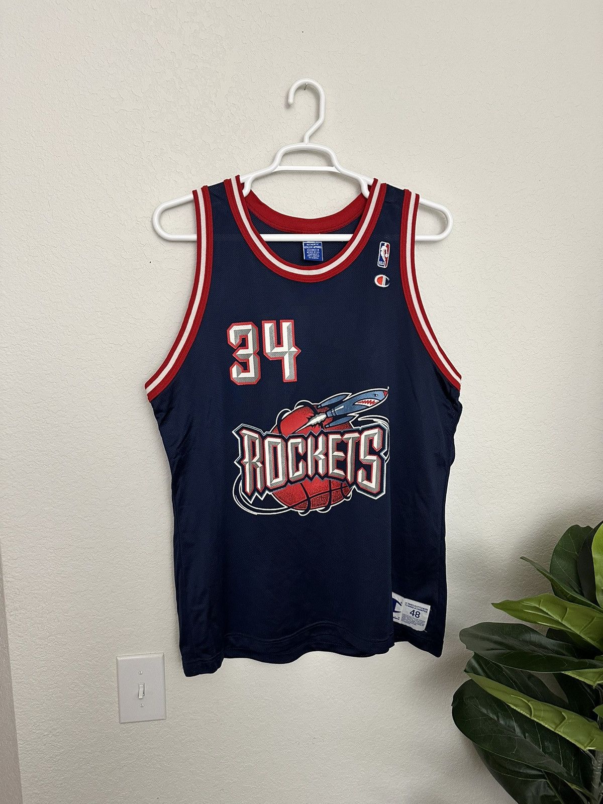 Champion × NBA × Vintage Vintage 90s Houston Rockets Hakeem Olajuwon Champion Jersey Size US XL / EU 56 / 4 - 3 Thumbnail