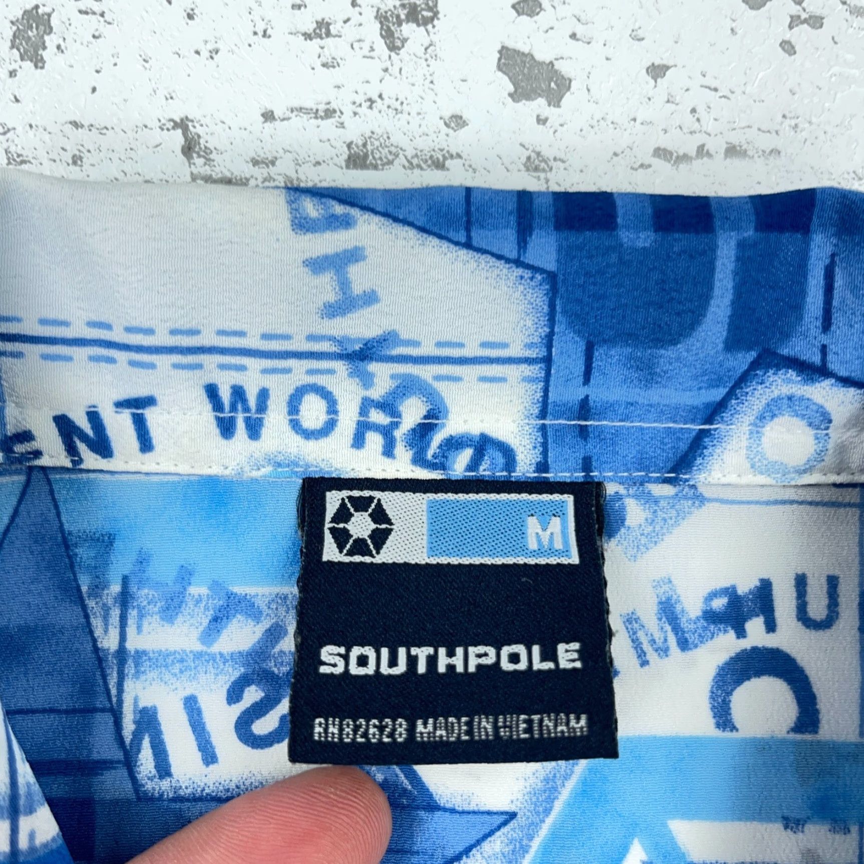 Southpole VINTAGE South Pole Shirt Men Medium Blue Button Up Y2K 2000s All Over AOP Size US M / EU 48-50 / 2 - 4 Thumbnail
