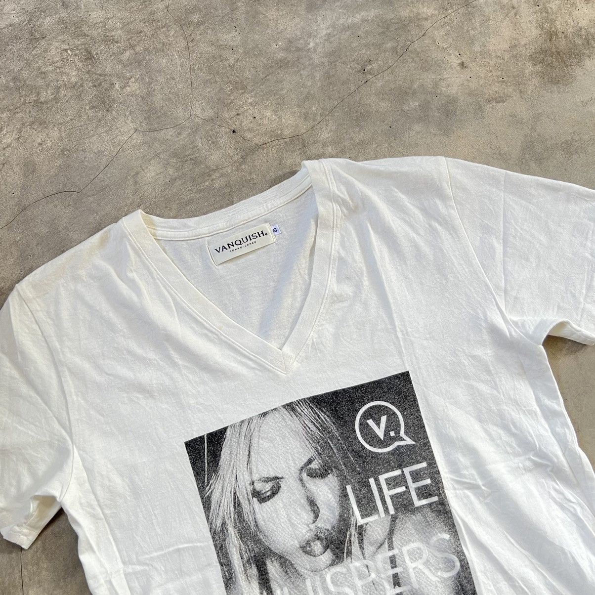 Japanese Brand Vanquish Lady Poem Print T-Shirt Size S / US 4 / IT 40 - 2 Thumbnail