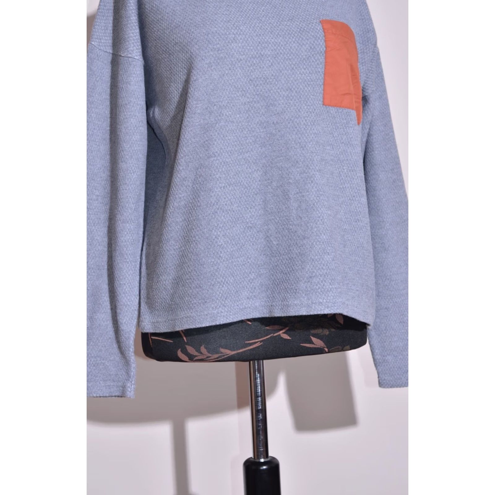 Vintage VINTAGE Global Work Jumper Ladies Grey Cotton Light Boxy Size M Shirt Womens Size M / US 6-8 / IT 42-44 - 3 Thumbnail