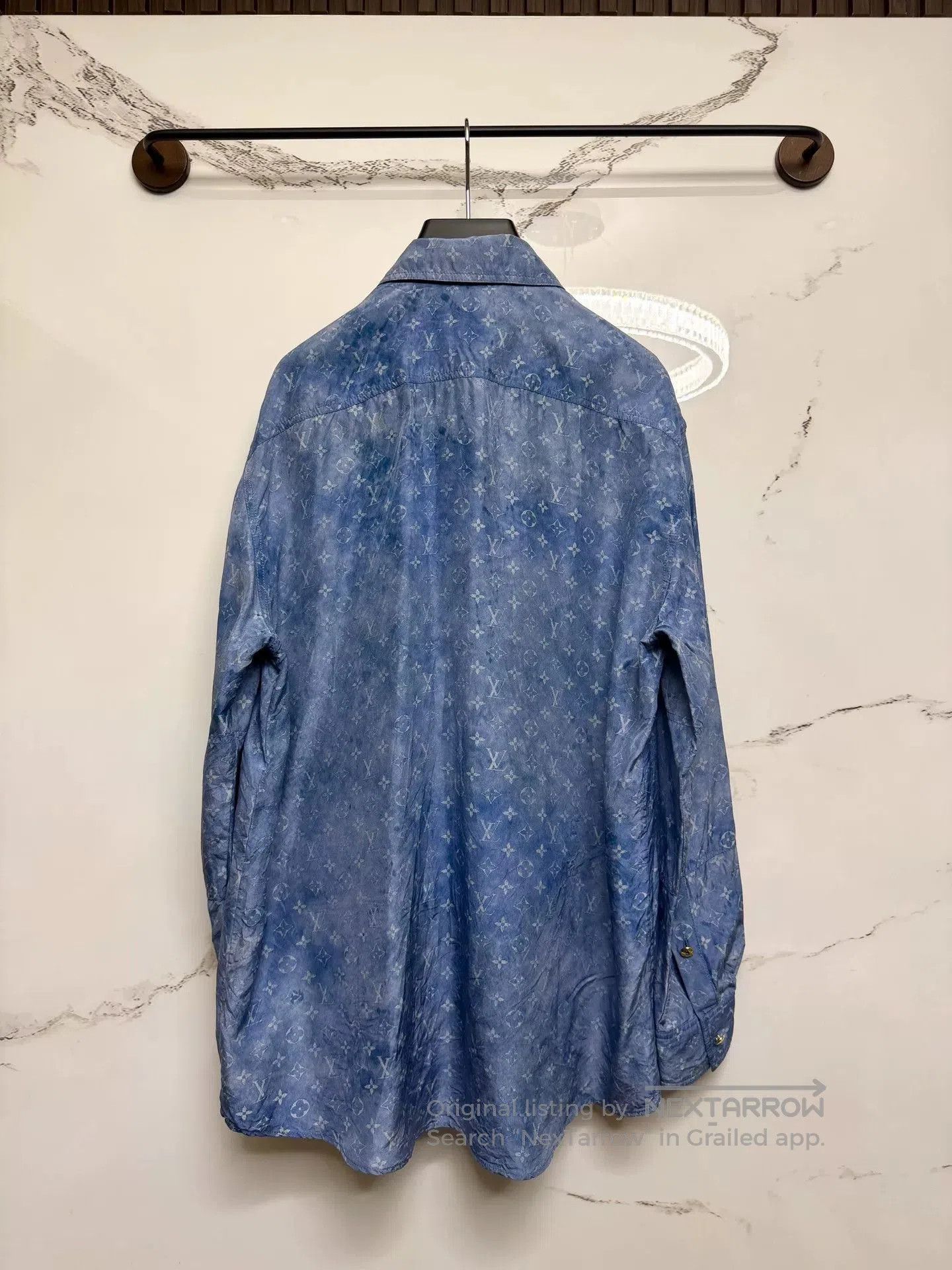 Louis Vuitton louis vuitton light blue printed silk shirt. Size M / US 6-8 / IT 42-44 - 3 Thumbnail