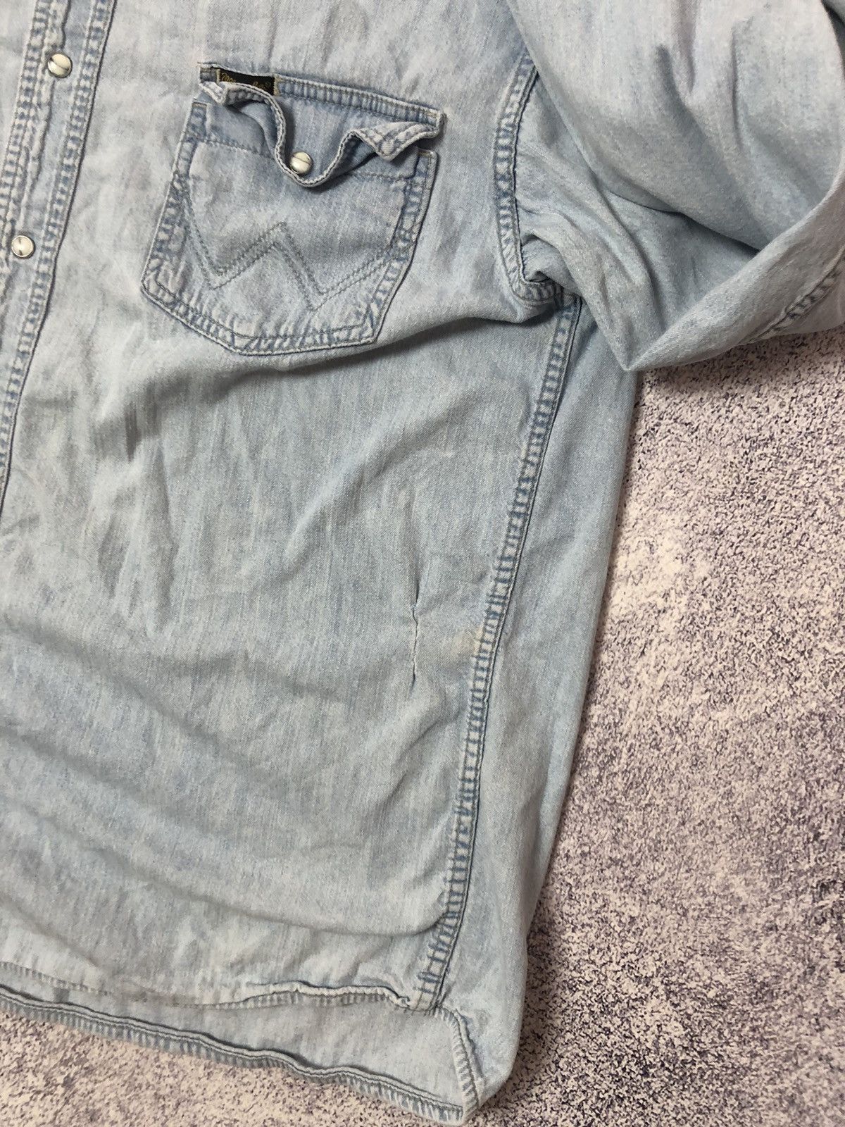 Vintage Men’s shirt Wrangler size Xl vintage made in usa y2k Size US XL / EU 56 / 4 - 4 Thumbnail