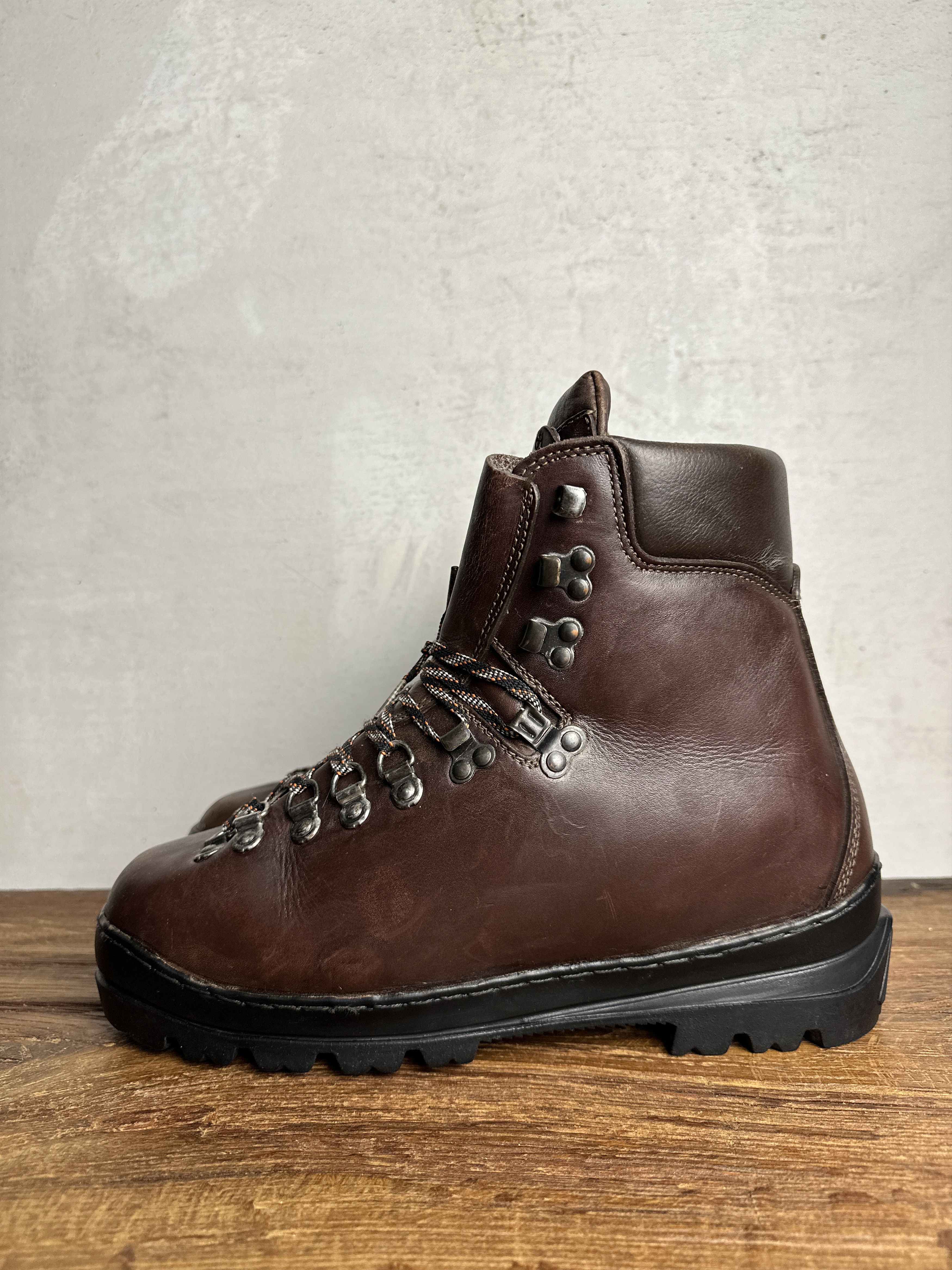Mountain Equipment Scarpa Ranger Attak Boots Size US 10 / EU 43 - 2 Thumbnail