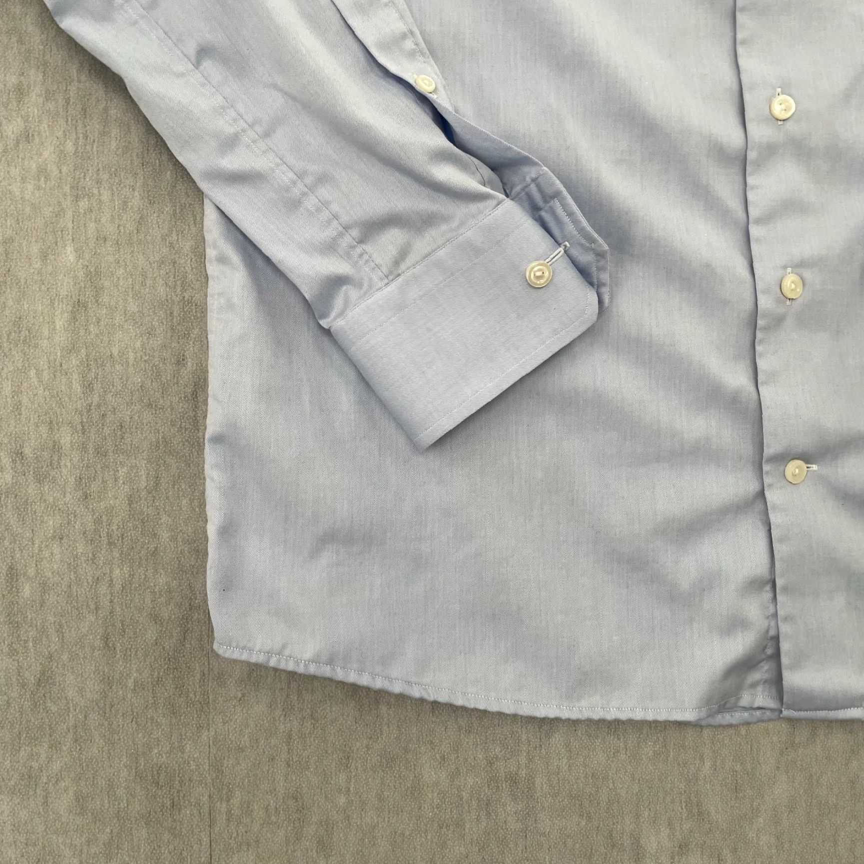 Eton VINTAGE Etón Dress Shirt Adult Medium Long Sleeve Cotton Blue Solid Business Formal Wedding Mens Size US M / EU 48-50 / 2 - 4 Thumbnail