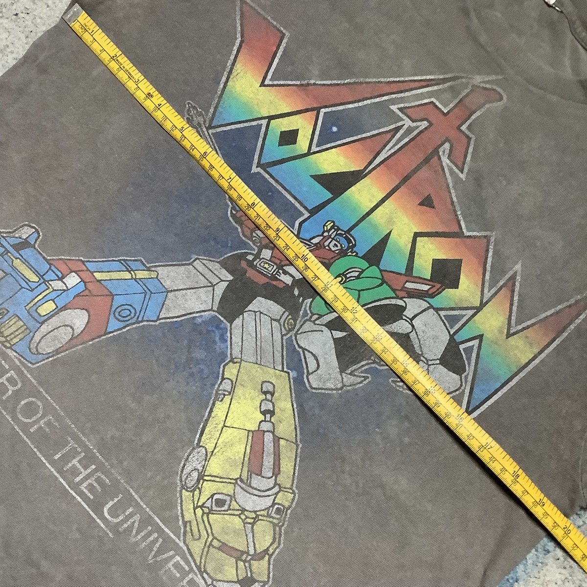 Anime × Japanese Brand × Vintage Vintage Sunfaded Voltron Defence of the Universe Rangers Size US M / EU 48-50 / 2 - 9 Thumbnail