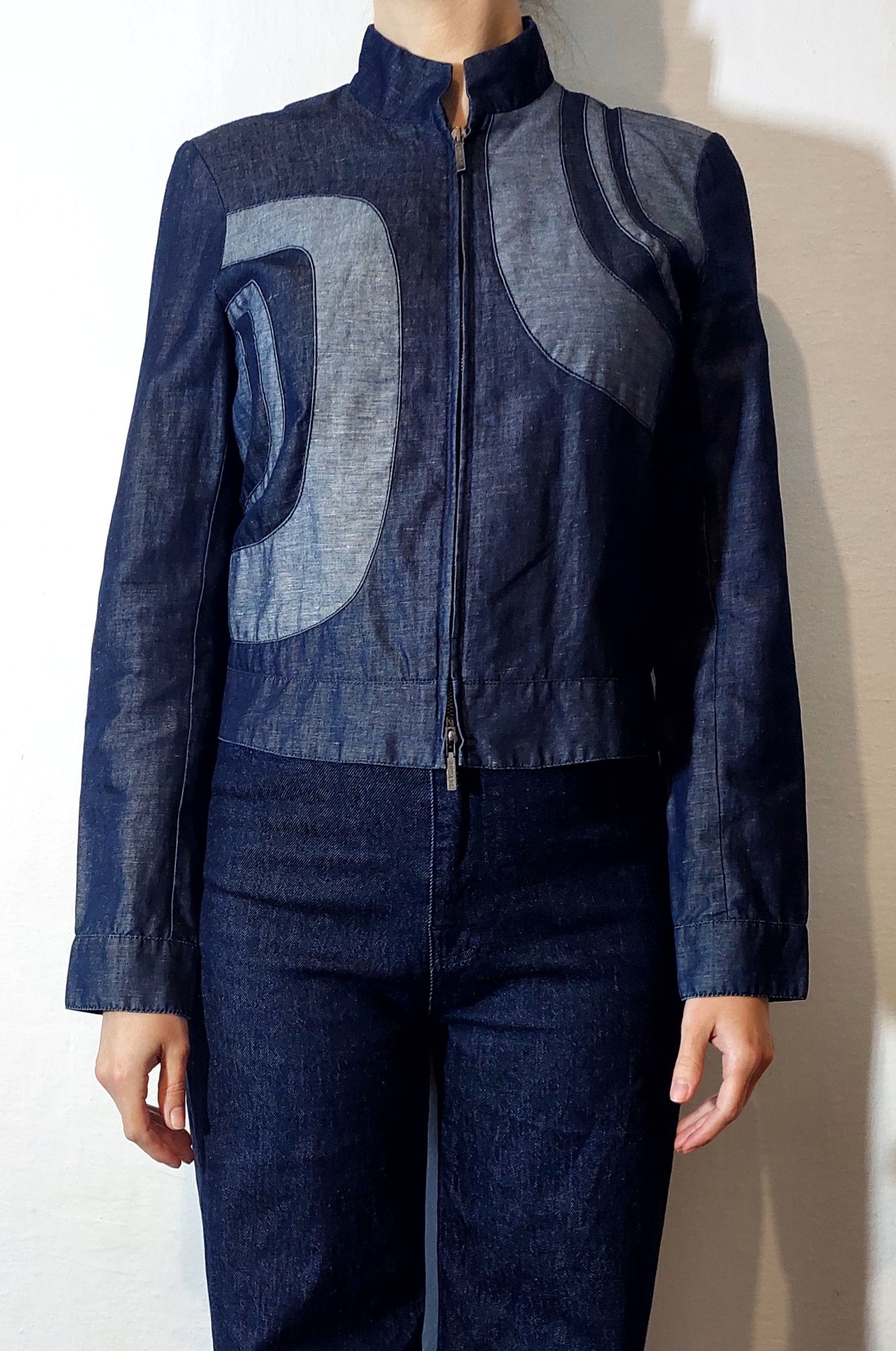 Kenzo Vintage Kenzo Women's Blue Zip-Up Denim Jacket Size 40 Size M / US 6-8 / IT 42-44 - 1 Thumbnail