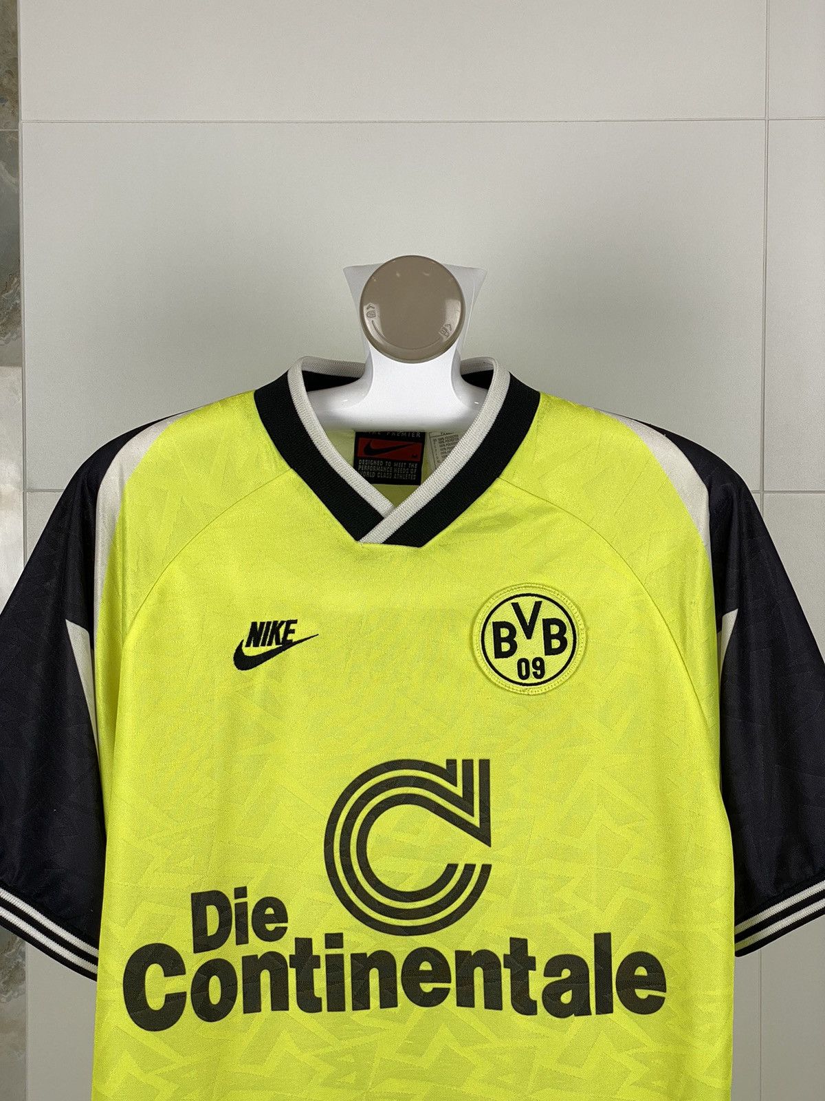 Nike × Vintage BORUSSIA DORTMUND 1995 / 96 T-SHIRT FOOTBALL JERSEY NIKE Size US M / EU 48-50 / 2 - 3 Thumbnail