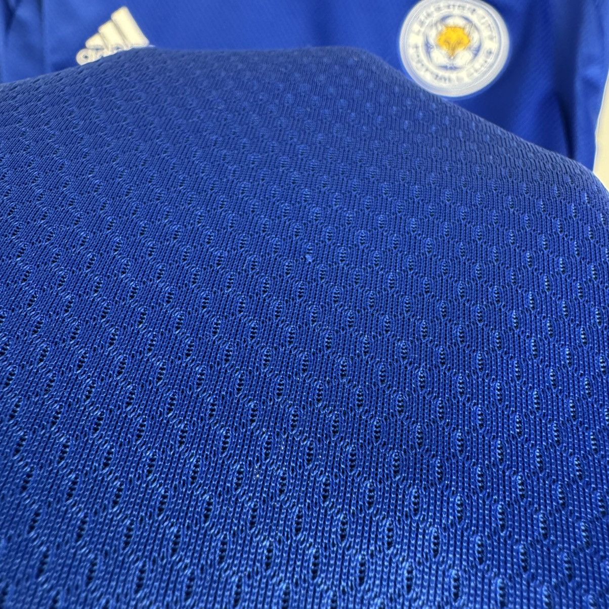 Adidas LEICESTER CITY 2020 2021 HOME FOOTBALL SHIRT SOCCER JERSEY Size US XXL / EU 58 / 5 - 16 Thumbnail