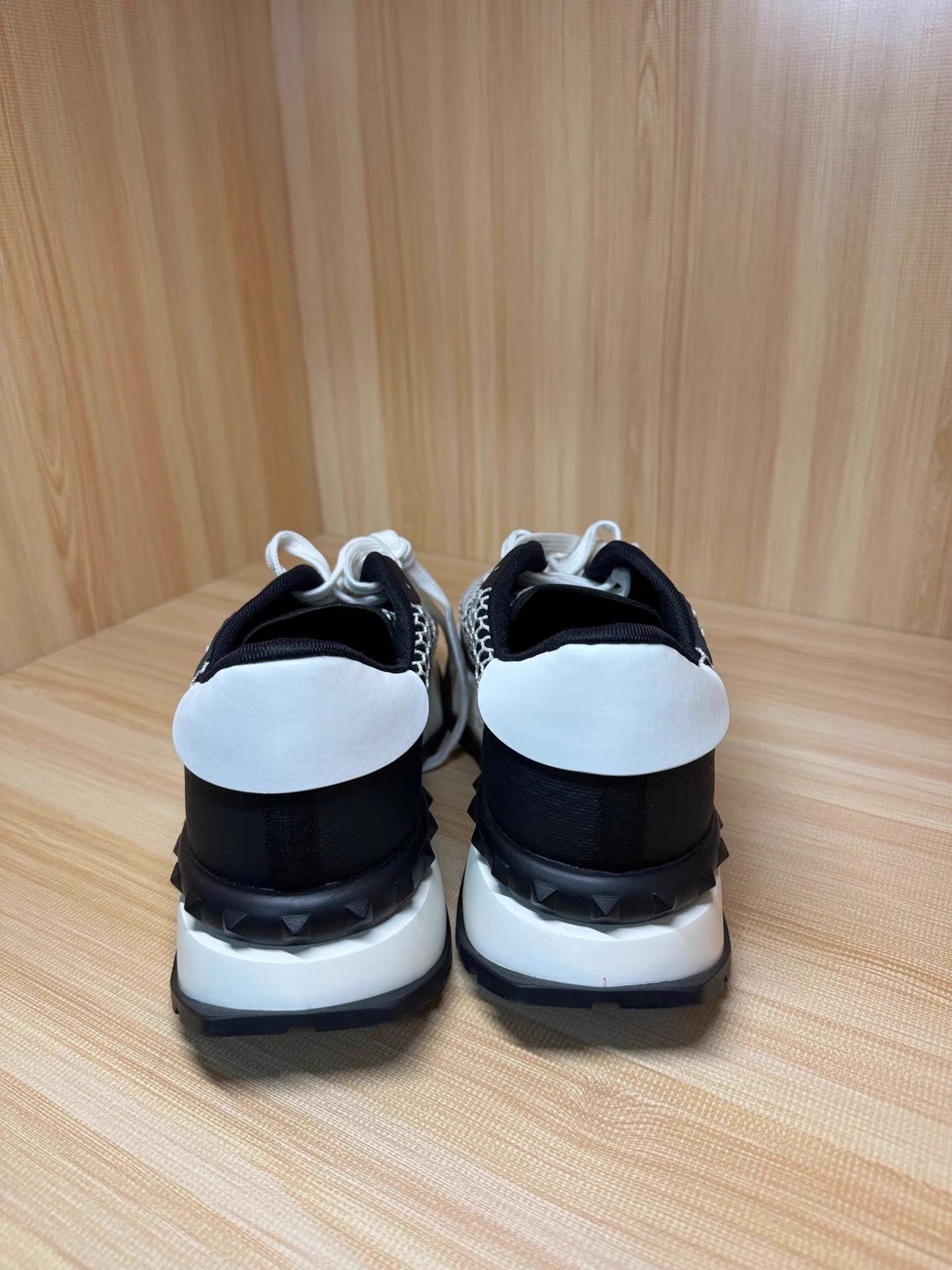 Valentino Valentino Double Layer Mesh Sneakers K6 Size US 8 / EU 41 - 4 Thumbnail