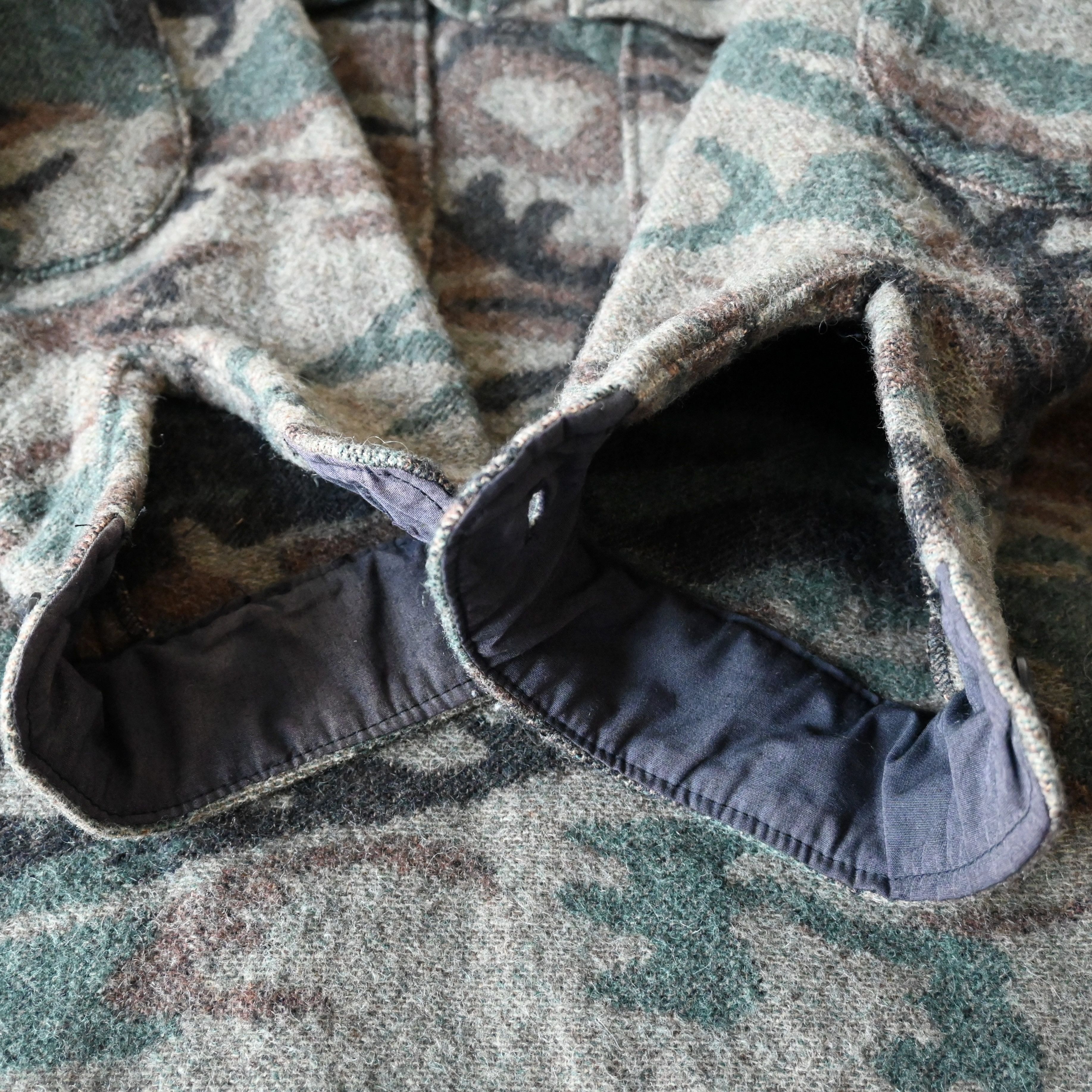 Vintage VTG King of the Mountain woodland camo wool pullover shirt Size US M / EU 48-50 / 2 - 16 Thumbnail