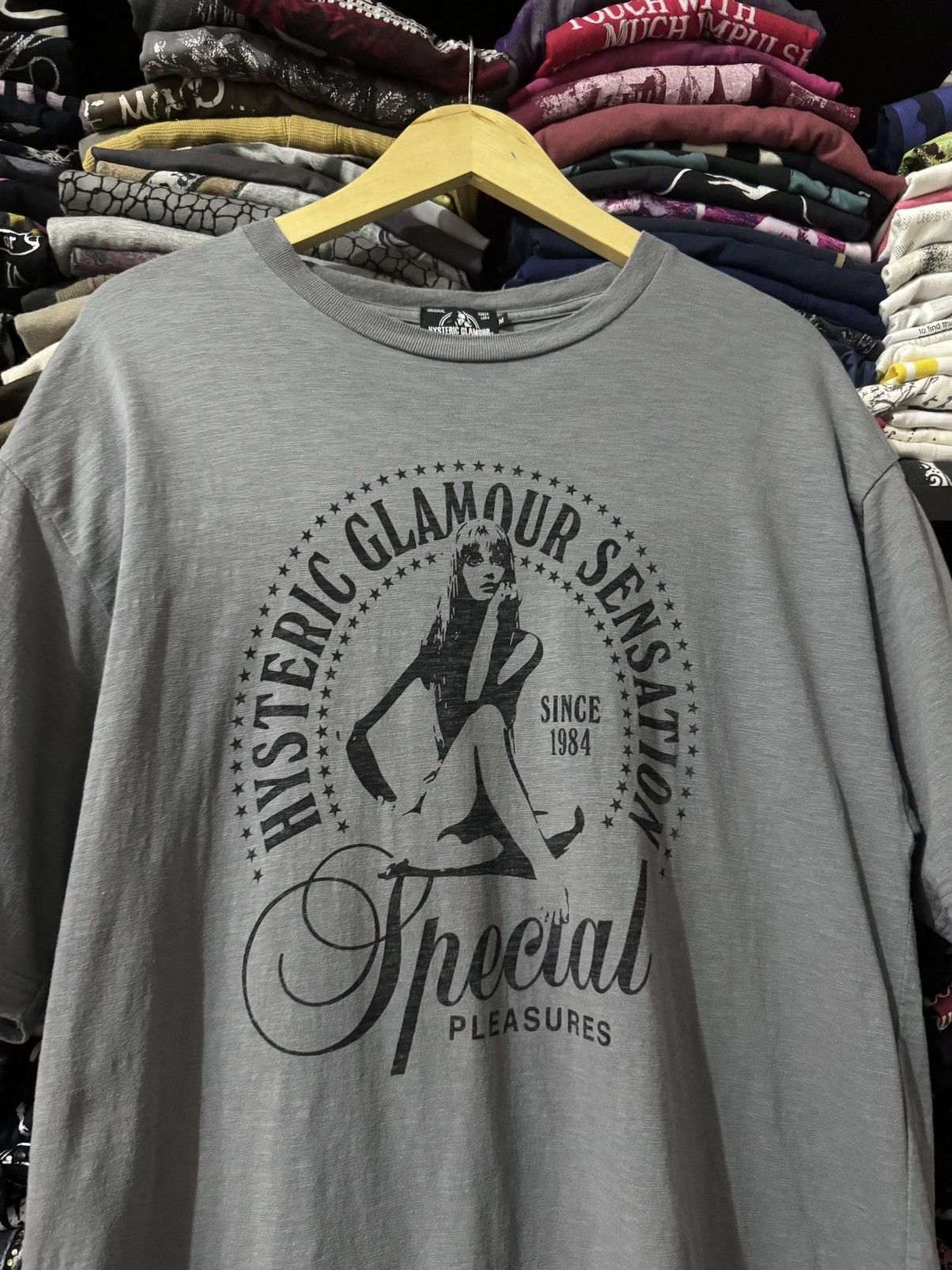 Hysteric Glamour Hysteric Glamour Special Pleausures Tee Size US M / EU 48-50 / 2 - 2 Thumbnail