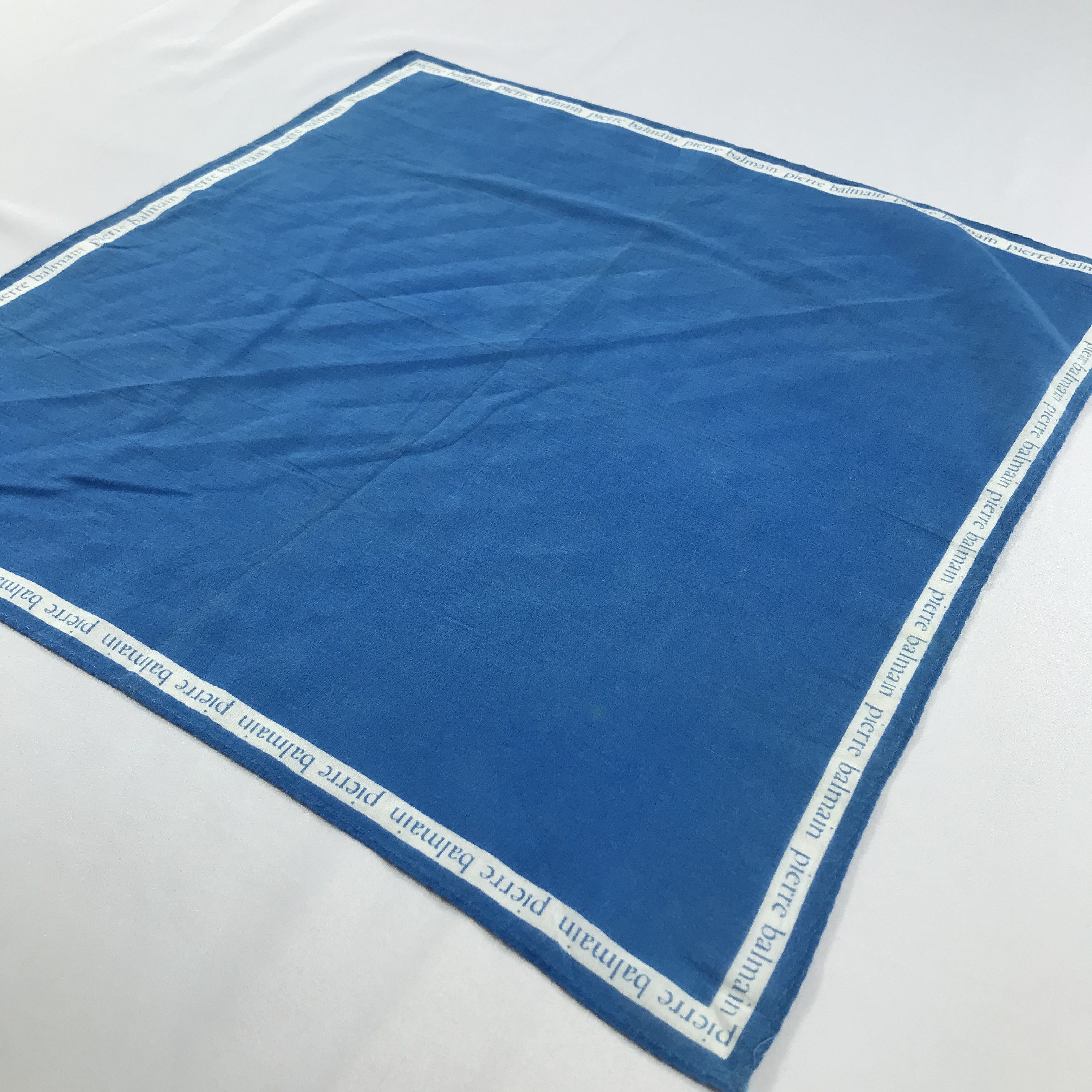 Pierre Balmain × Vintage Pierre Balmain Bandana / Handkerchief / Neckerchief - S2029 Size ONE SIZE - 2 Thumbnail