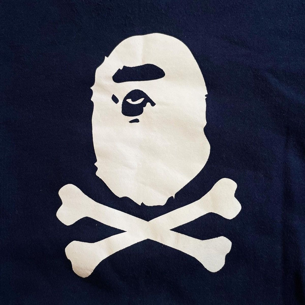 Bape BAPE PIRATE STORE CROSSBONES CREWNECK Size US L / EU 52-54 / 3 - 2 Thumbnail