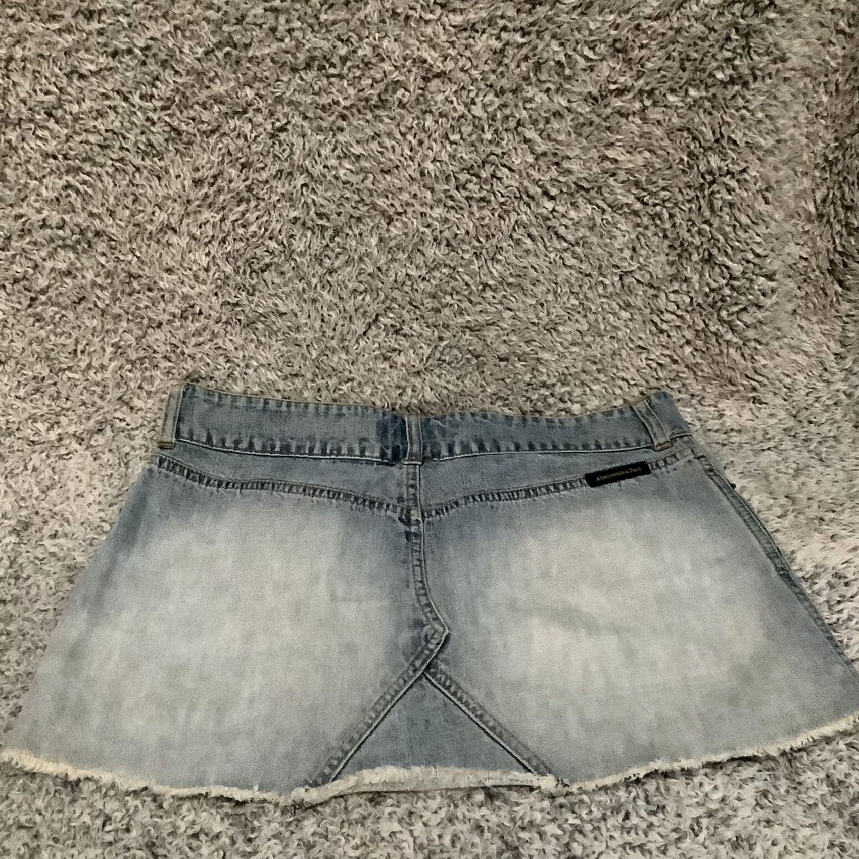 Abercrombie & Fitch Abercrombie & Fitch women blue denim skirt size 4 Mini Size 27" / US 4 / IT 40 - 7 Thumbnail