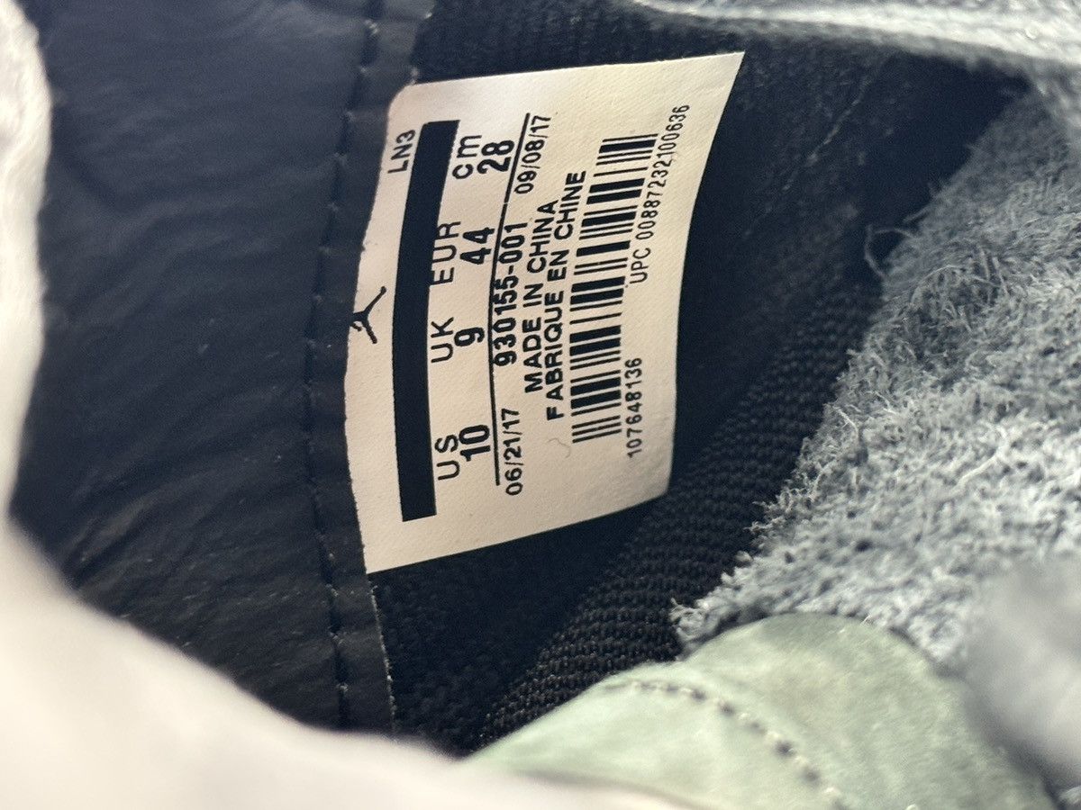 Jordan Brand × Kaws JORDAN 4 x KAWS SNEAKERS Size US 10 / EU 43 - 10 Thumbnail