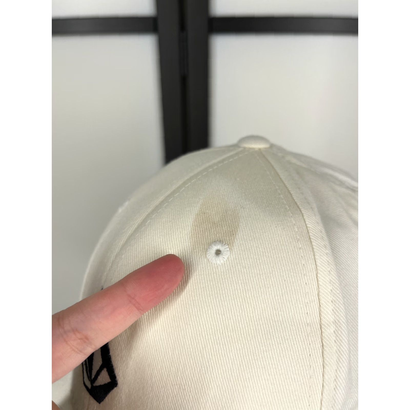 Volcom Volcom Baseball Hat Cap M White Cotton Polyester Spandex Twill Fitted Adult Mens / Beach Style / Casual Size ONE SIZE - 4 Thumbnail