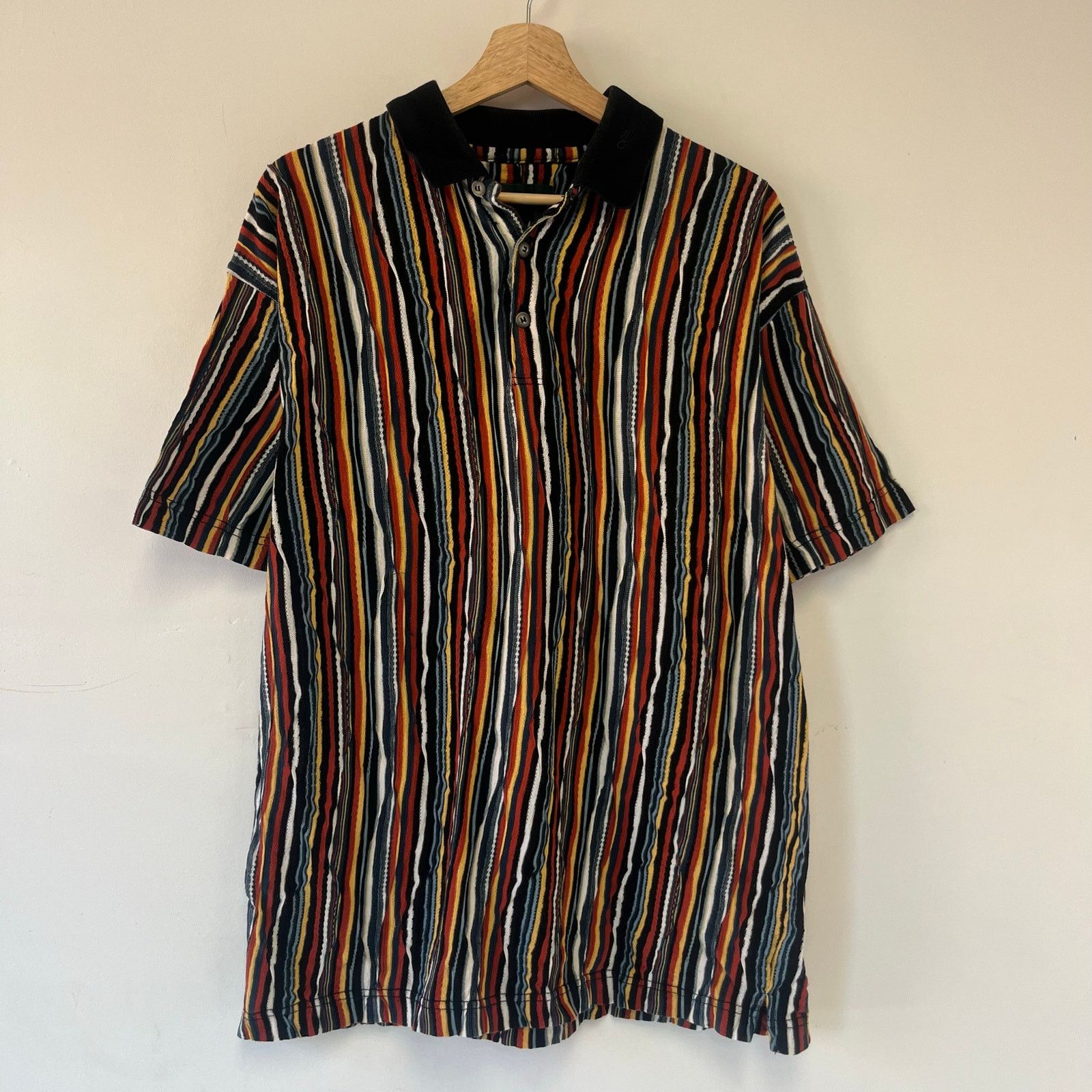 Tundra multi colored button-up short sleeve polo large
