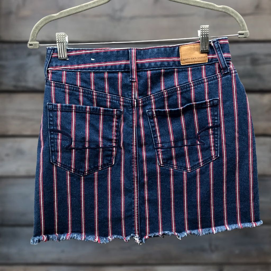 Vintage VINTAGE American Eagle Hi-Rise Mini Skirt Womens 4 Long Blue Red Striped Frayed Size 27" / US 4 / IT 40 - 1 Thumbnail