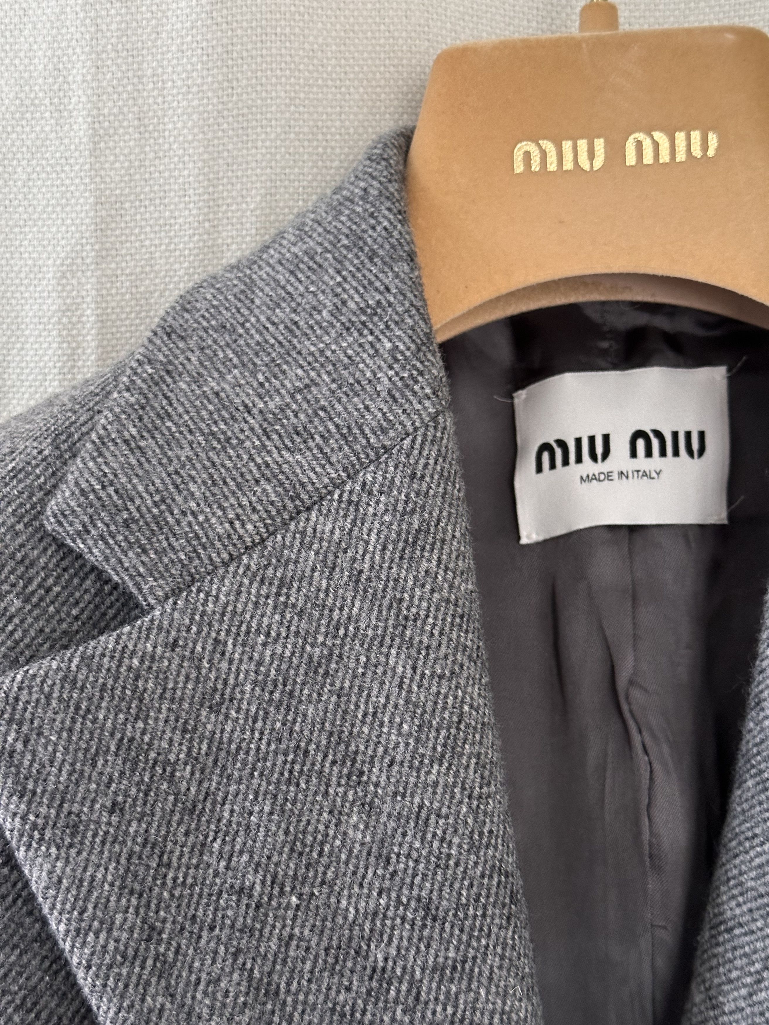 Miu Miu Miu Miu wool embossed logo blazer Size XS / US 0-2 / IT 36-38 - 3 Thumbnail