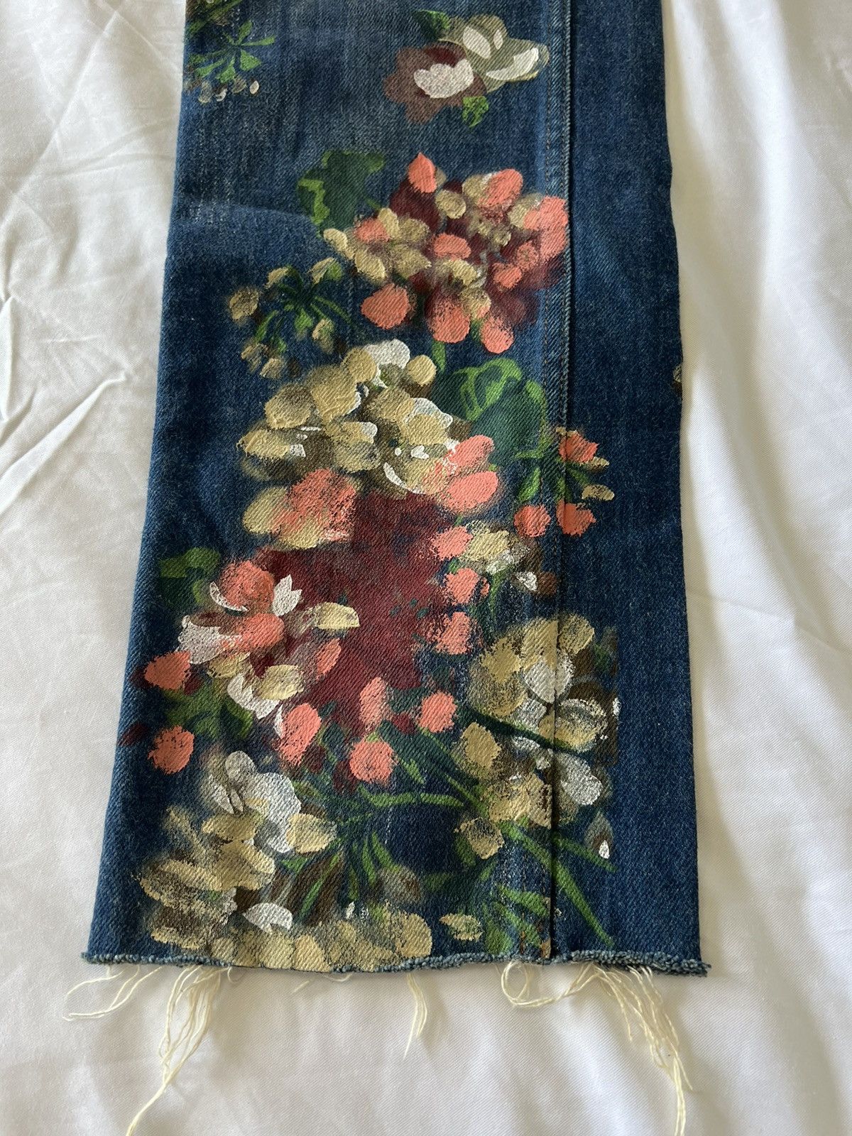 Gucci Gucci floral painted denim Size US 31 - 4 Thumbnail