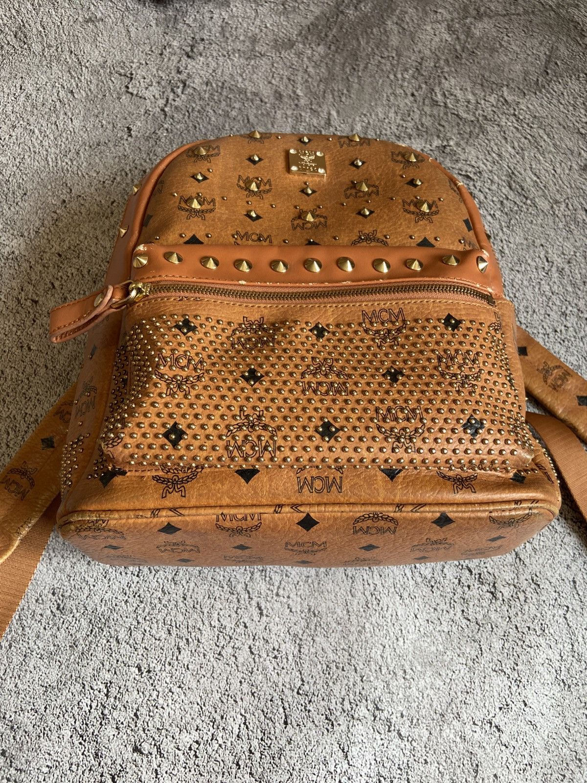 MCM MCM Studded Backpack Leather Distressed Size ONE SIZE - 16 Thumbnail