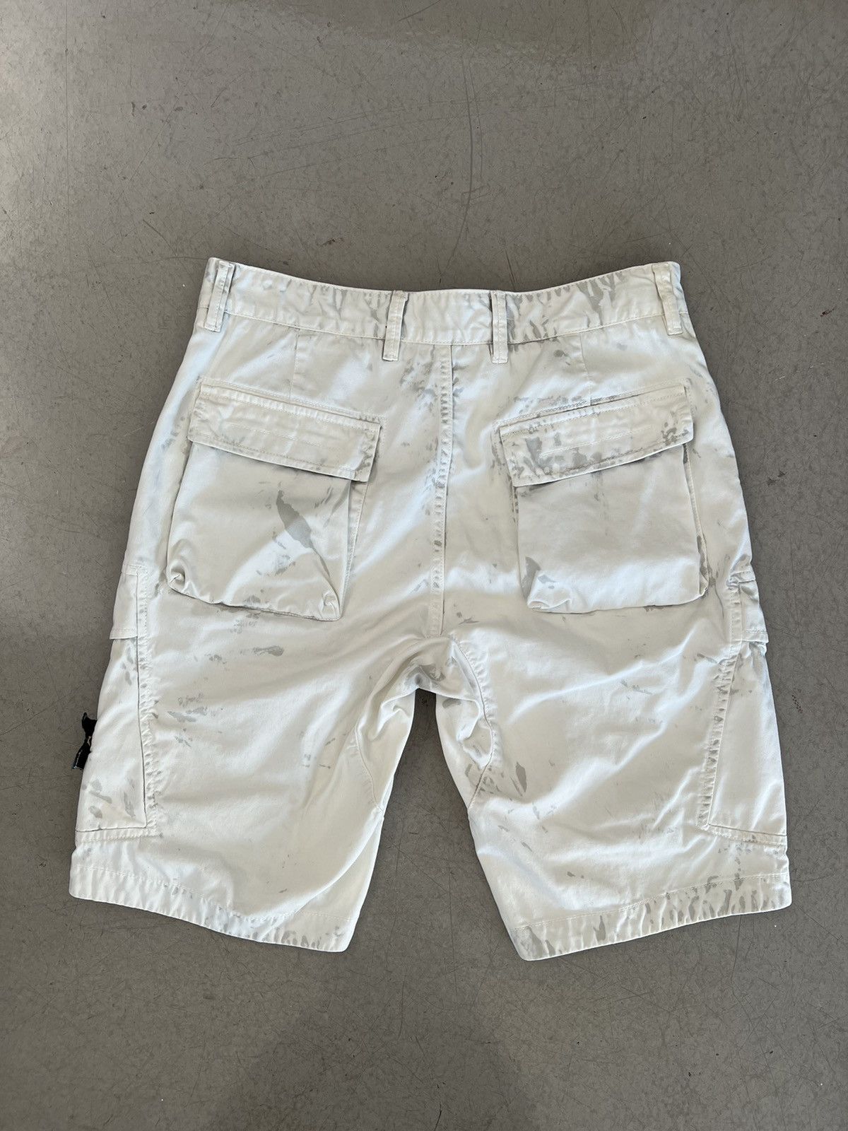 Stone Island [Rare] Stone Island ‘Hand Corrosion’ Cargo Shorts Size US 29 - 3 Thumbnail
