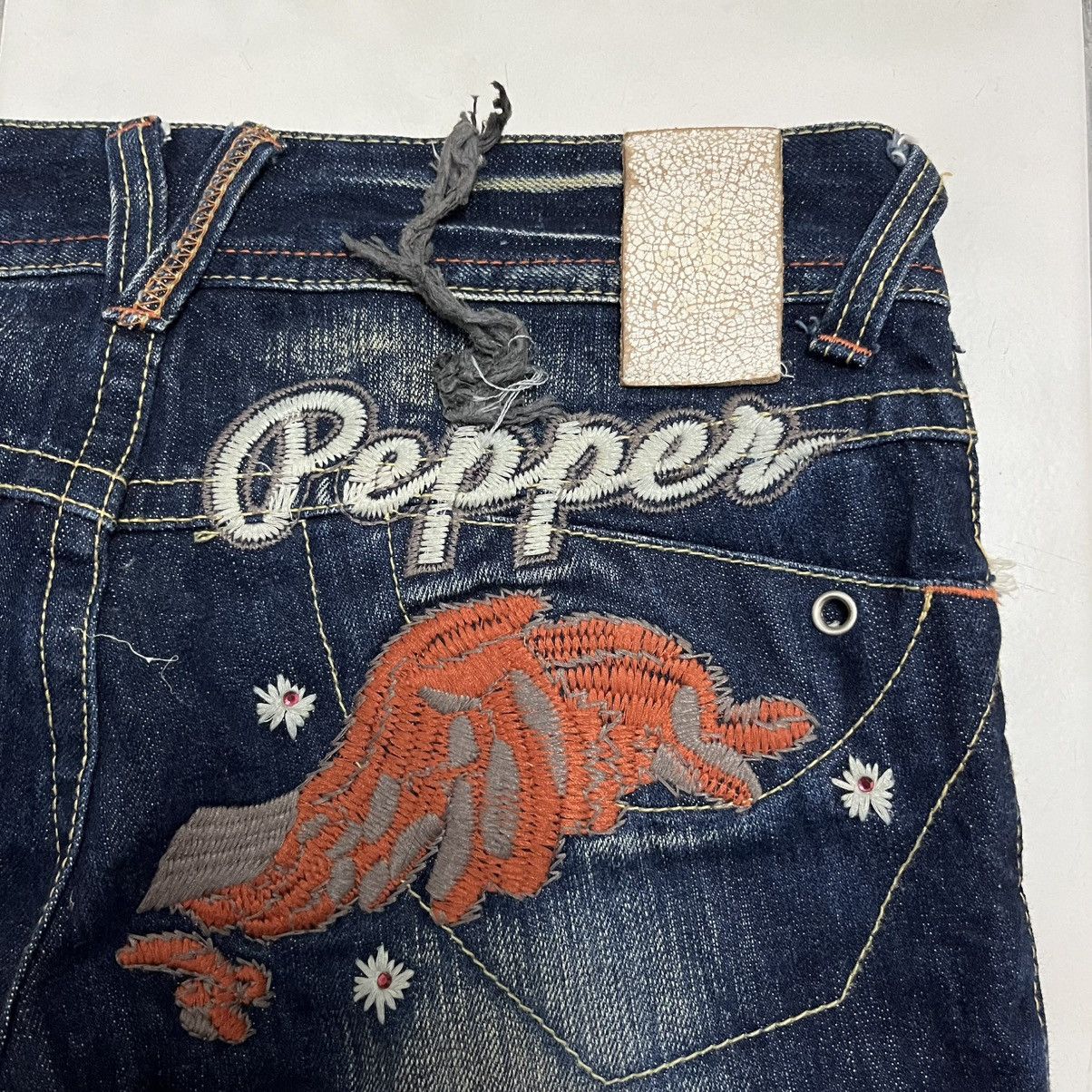 Hysteric Glamour Red Pepper Shorts Jeans Wing Embroidery Punk Denim Grunge Size 27" / US 4 / IT 40 - 8 Thumbnail