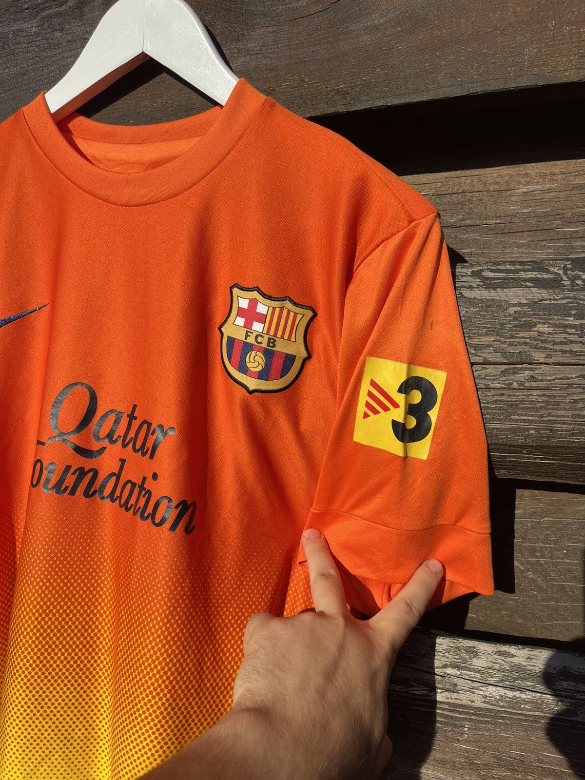 Nike 2012 Nike Barcelona #8 Iniesta soccer jersey Size US M / EU 48-50 / 2 - 6 Thumbnail