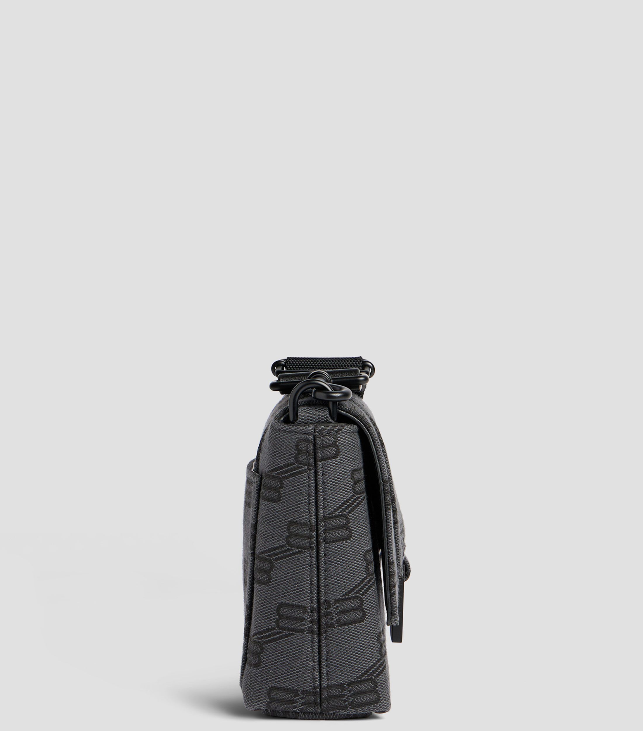 Balenciaga o1mt1gz0226 Size: OS / BB Monogram Jacquard Canvas Bag Size ONE SIZE - 5 Thumbnail