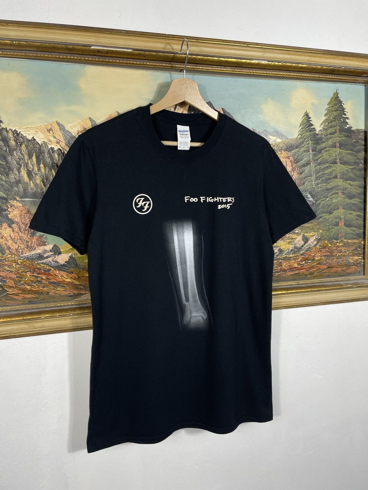 Band Tees Foo Fighters Vintage Black Tee Merch 2015 Rock Metal Band Size US M / EU 48-50 / 2 - 2 Thumbnail