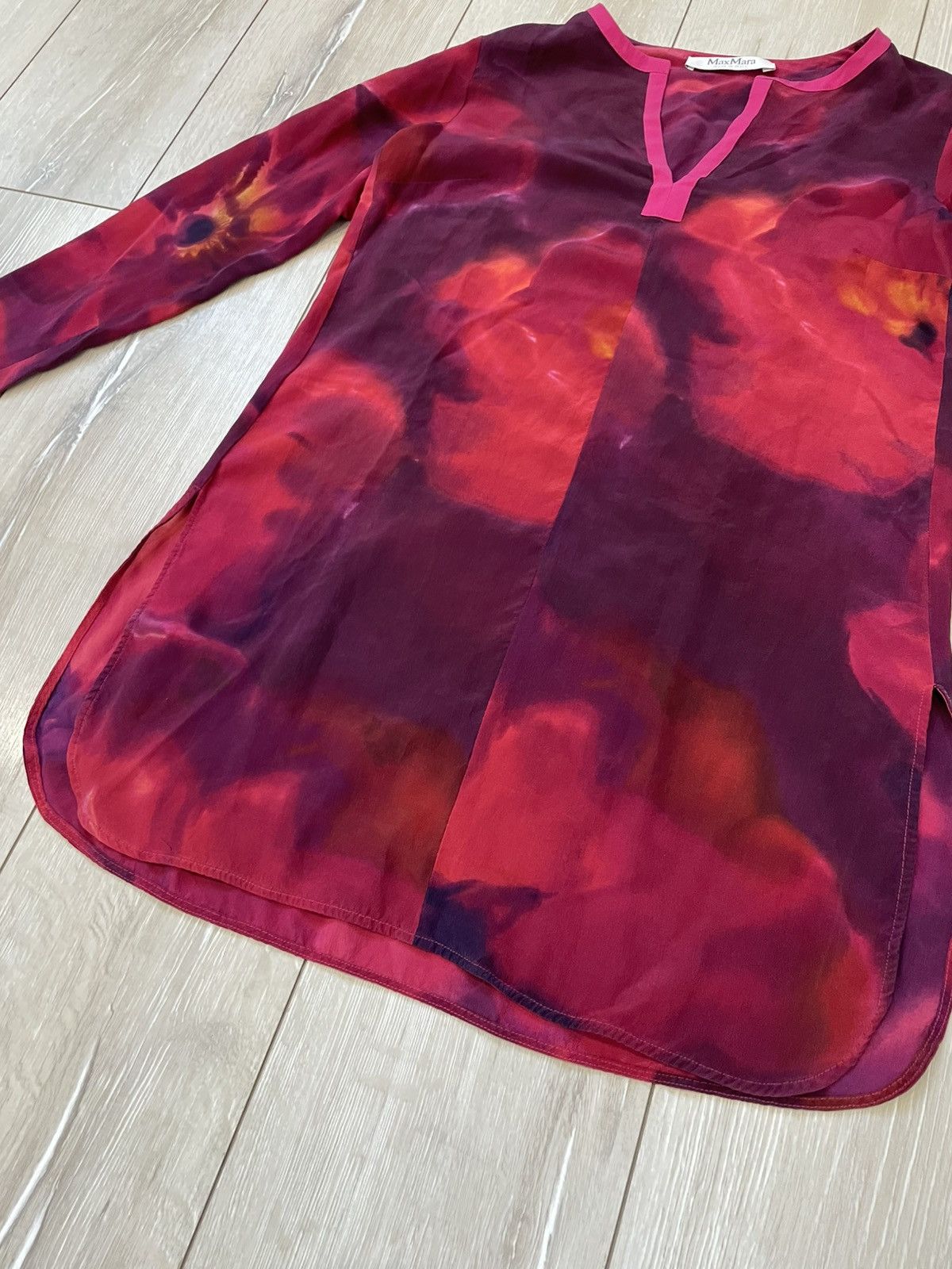 Max Mara × Vintage Max Mara Floral silk blouse Size M / US 6-8 / IT 42-44 - 2 Thumbnail