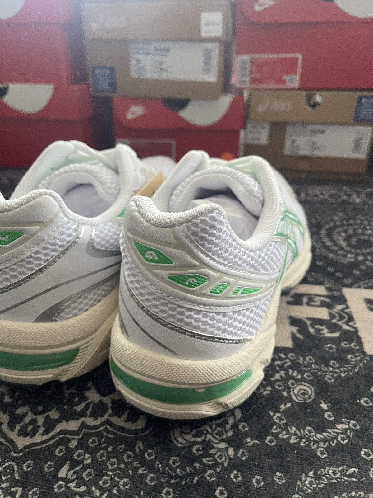 Asics Asics Gel 1130 ‘Green Malachite’ Size US 8 / EU 41 - 4 Thumbnail