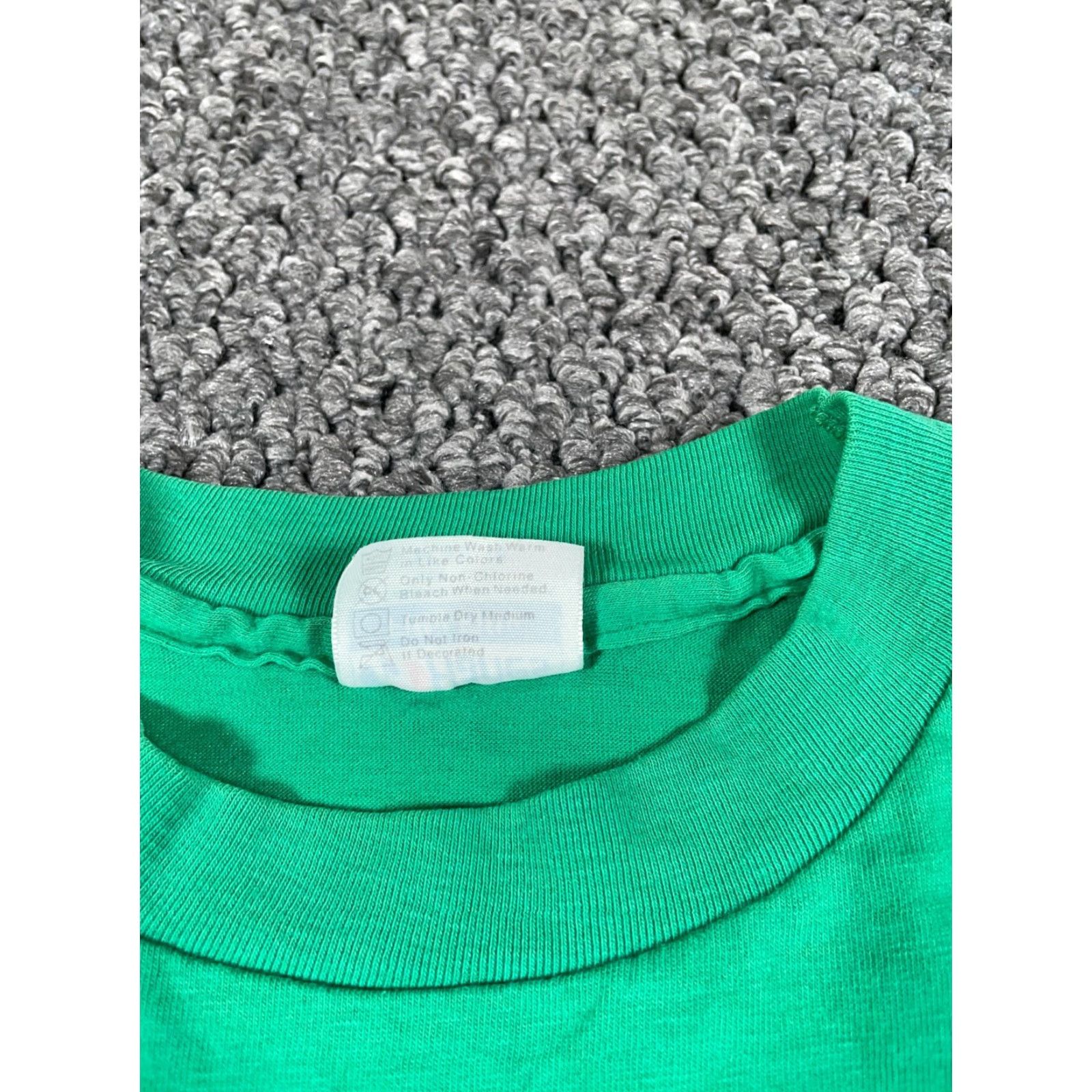 Hanes VTG 80s London Paris Rome T-Shirt Adult Large XL Green Single Stitch Hanes 1986 1980-1989 Graphic Tee Size US L / EU 52-54 / 3 - 7 Thumbnail