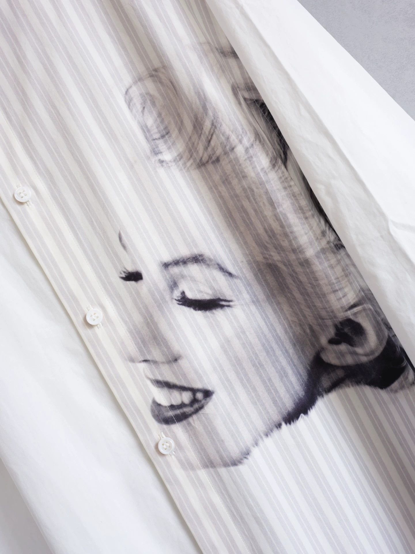 Yohji Yamamoto Yohji Yamamoto 19SS Marilyn Monroe Shirt Size 3 New w/acc Size US L / EU 52-54 / 3 - 2 Thumbnail
