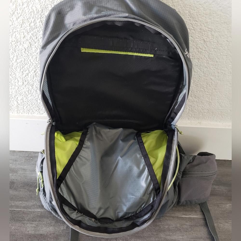 Designer INOV-8 | Race Pro 12 & Terra-X 2 Hydration Backpack Bundle Size ONE SIZE - 2 Thumbnail