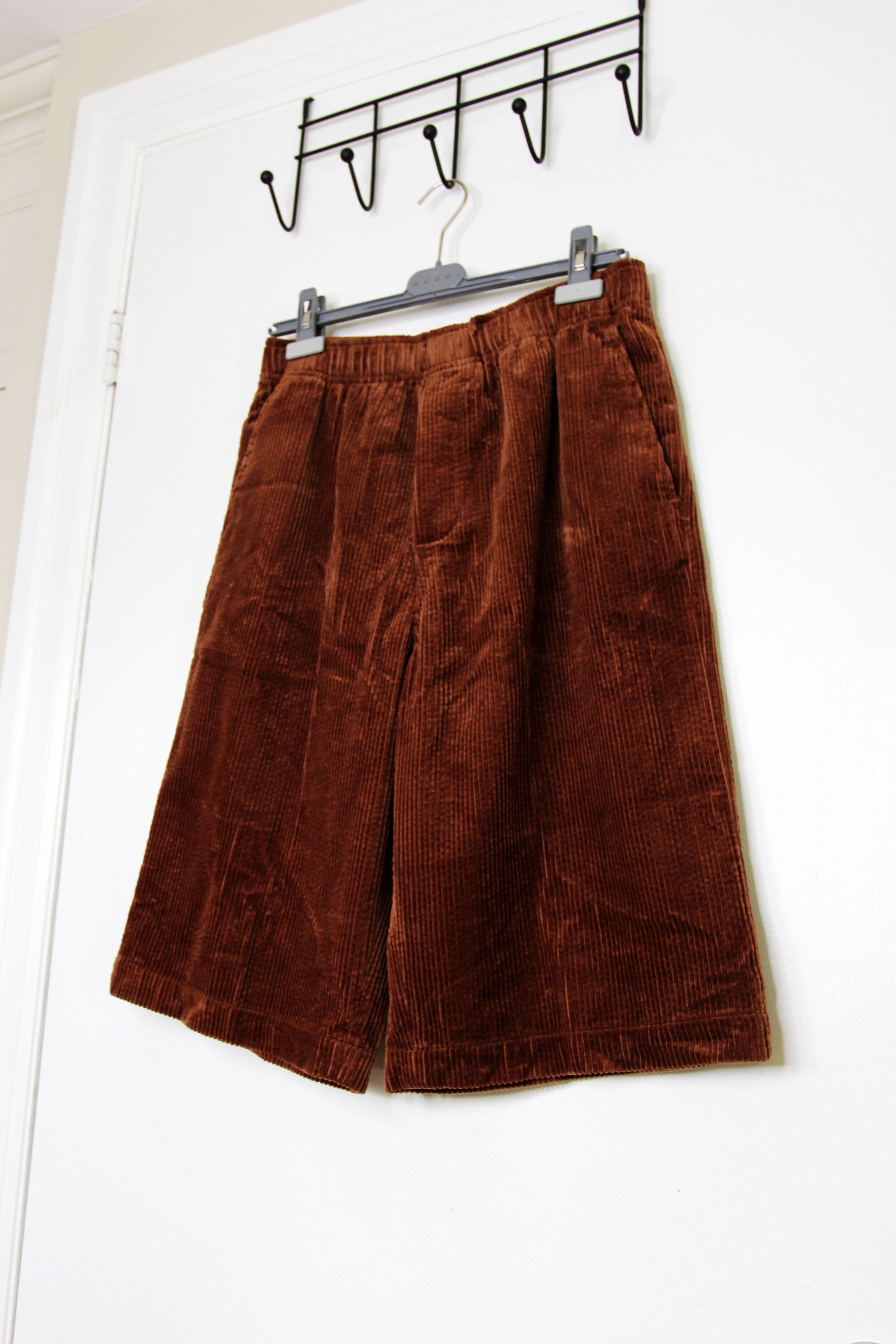 Wood Wood BNWT SS25 WOOD WOOD BRETT CORDUROY SHORTS M Size US 32 / EU 48 - 5 Thumbnail