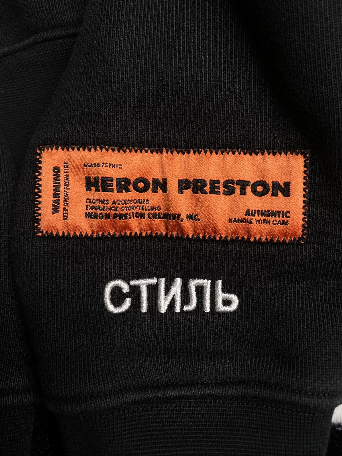 Heron Preston Heron Preston Cropped Sweatshirt with Shoulder Pads Size S / US 4 / IT 40 - 10 Thumbnail