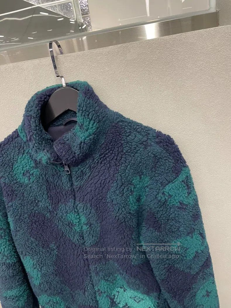 Louis Vuitton Louis Vuitton Green Louis Vuitton printed teddy jacket Size US S / EU 44-46 / 1 - 4 Thumbnail