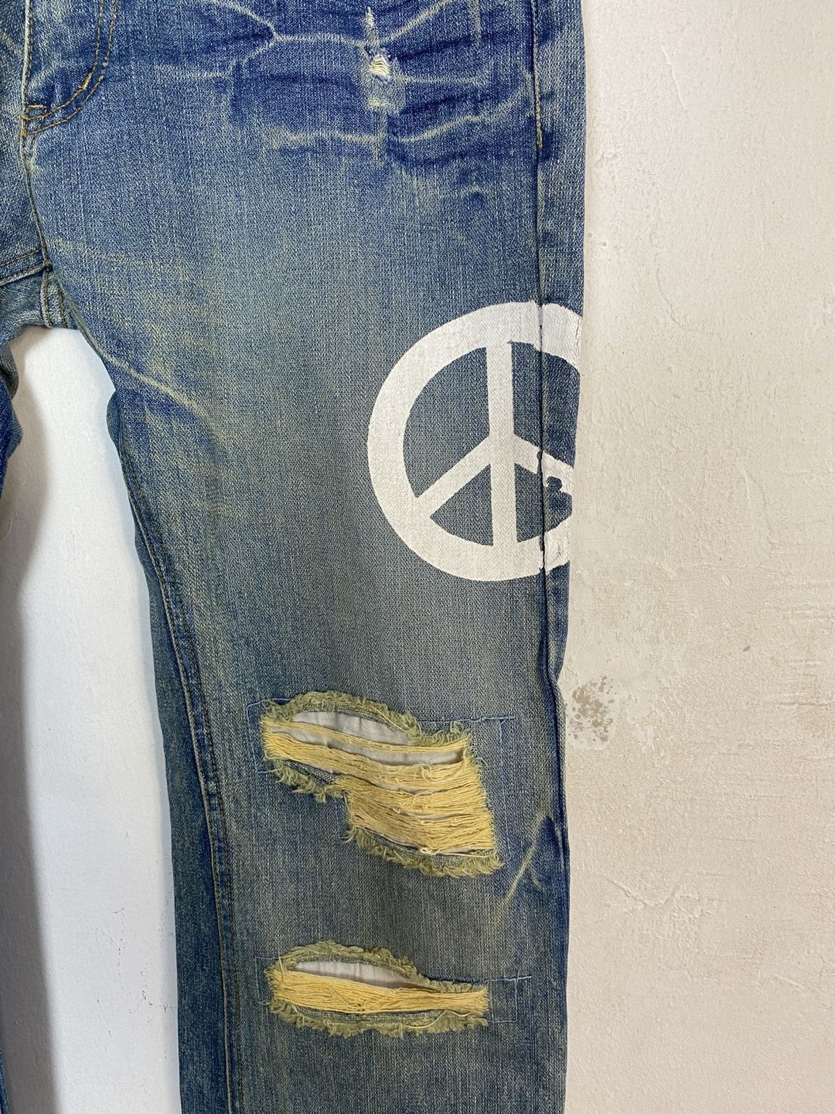 Japanese Brand Vintage Peace Denim Printed Distressed Hippie Jeans Size 33 Size US 33 - 5 Thumbnail