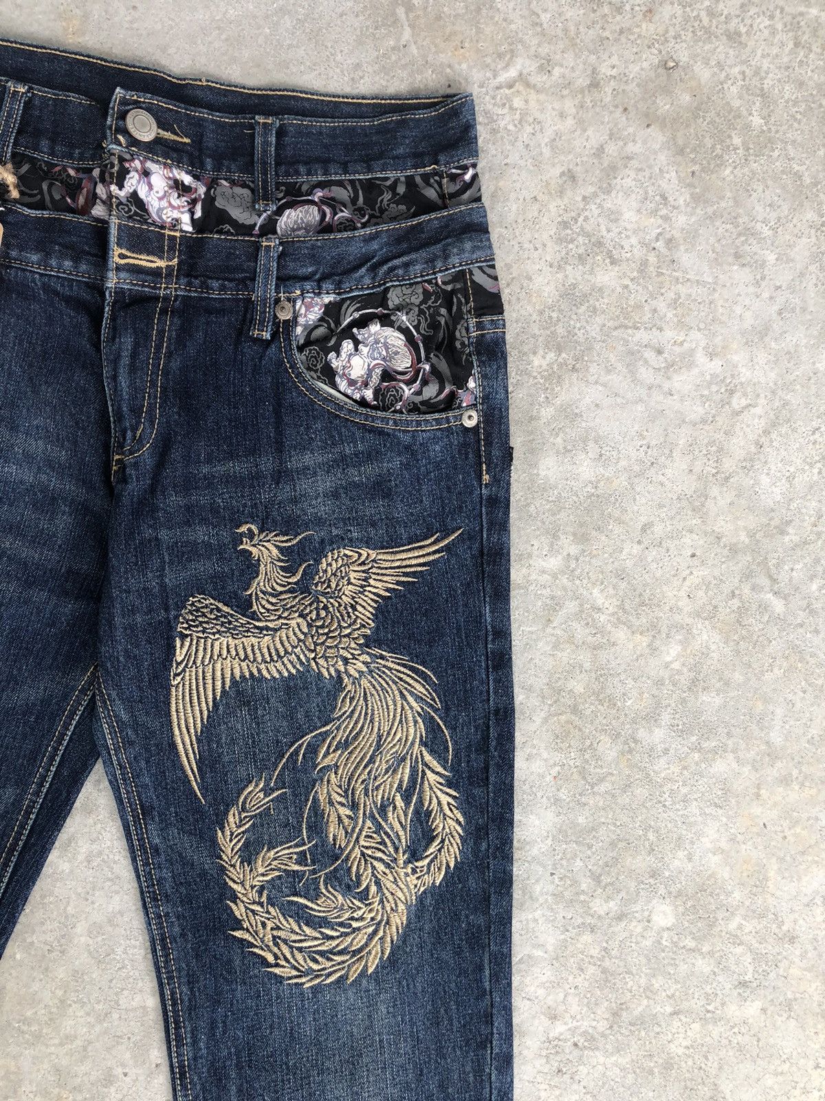 Japanese Brand Japanese Phoenix Embroidered Jeans Double Waist Jeans Size US 32 / EU 48 - 6 Thumbnail