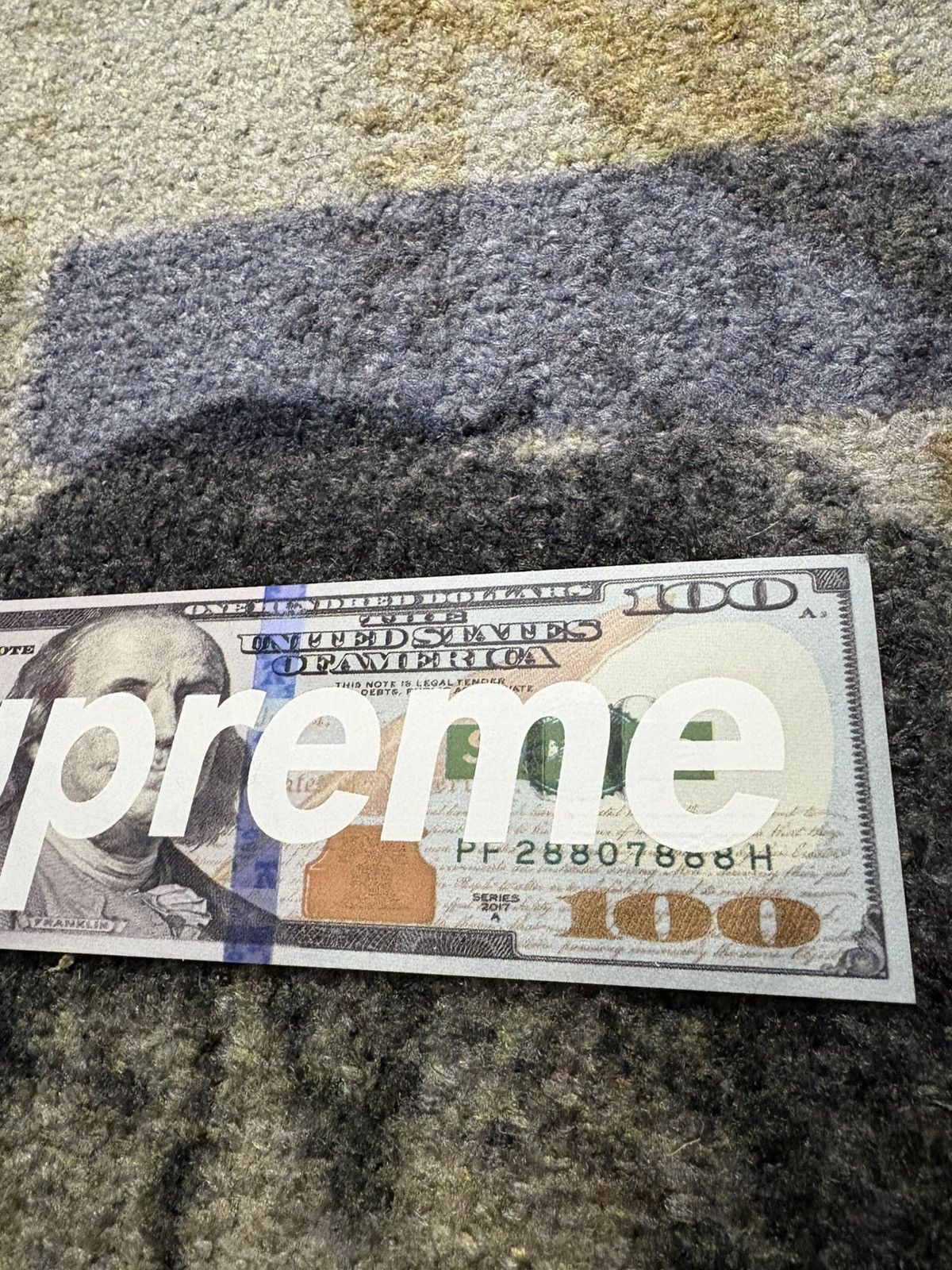 Supreme Supreme Money Box Logo Sticker FW25 Size ONE SIZE - 5 Thumbnail