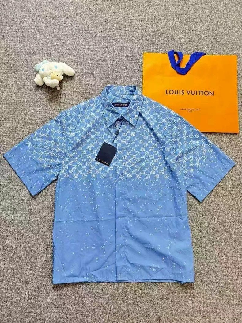 Louis Vuitton louis vuitton blue short sleeve shirt-dmc Size US M / EU 48-50 / 2 - 1 Thumbnail