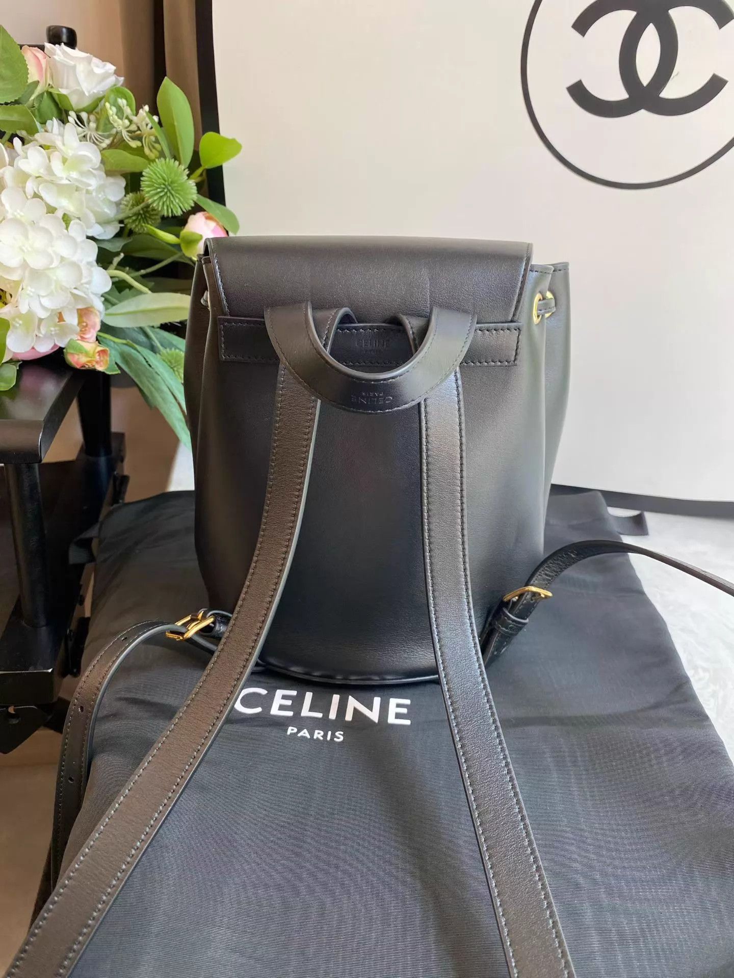 Celine CELINE Triomphe Black Bucket Backpack Gold Dust Bag 24 Size ONE SIZE - 3 Thumbnail