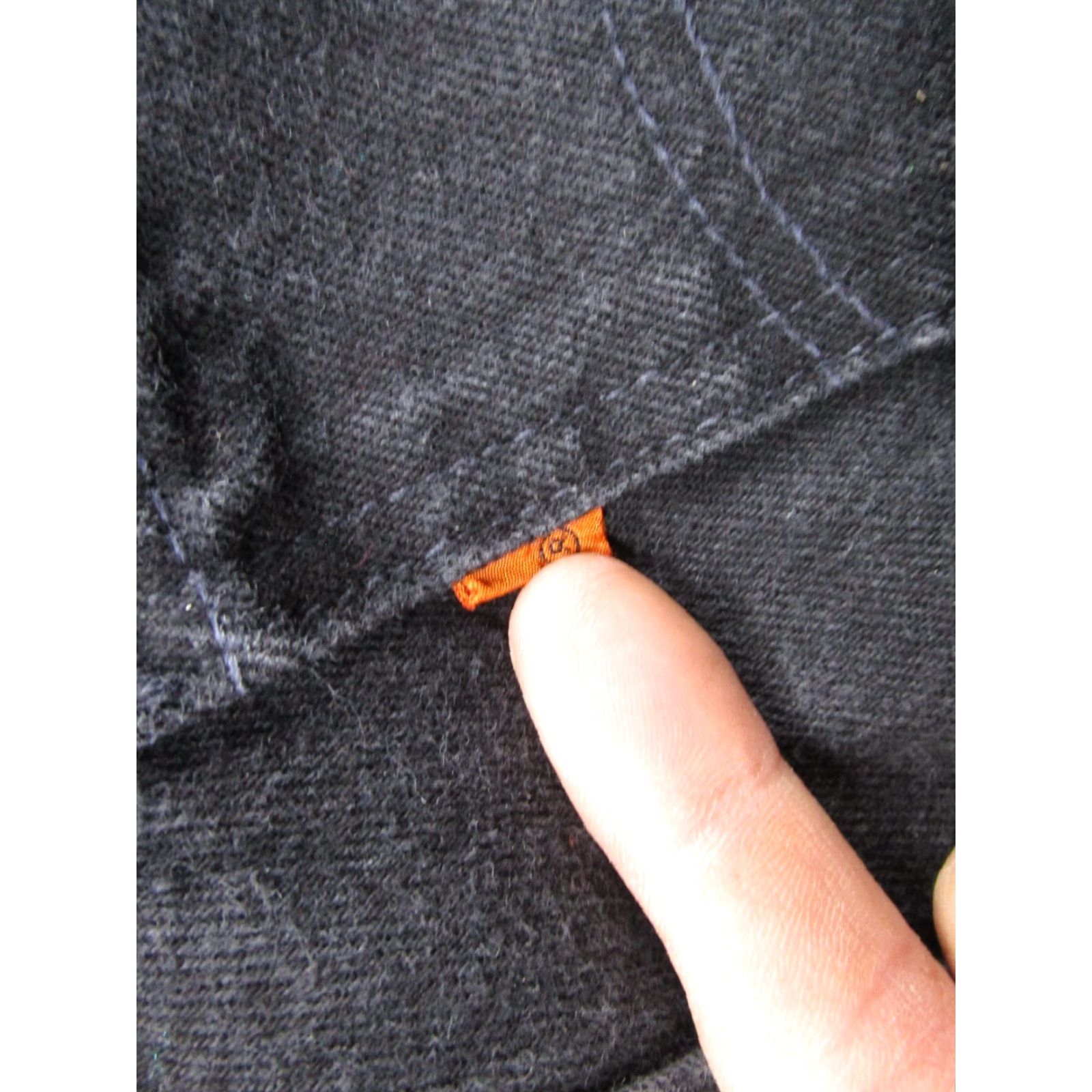 Levi's VINTAGE Levis 550 Orange Tab Relaxed Fit Tapered Leg Black Jeans Tag 36x32 READ Size US 36 / EU 52 - 4 Thumbnail