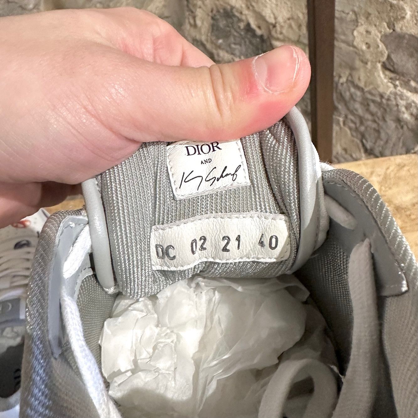 Dior Dior X Kenny Scharf B27 White Oblique Graffiti Sneakers Size US 7 / EU 40 - 12 Thumbnail