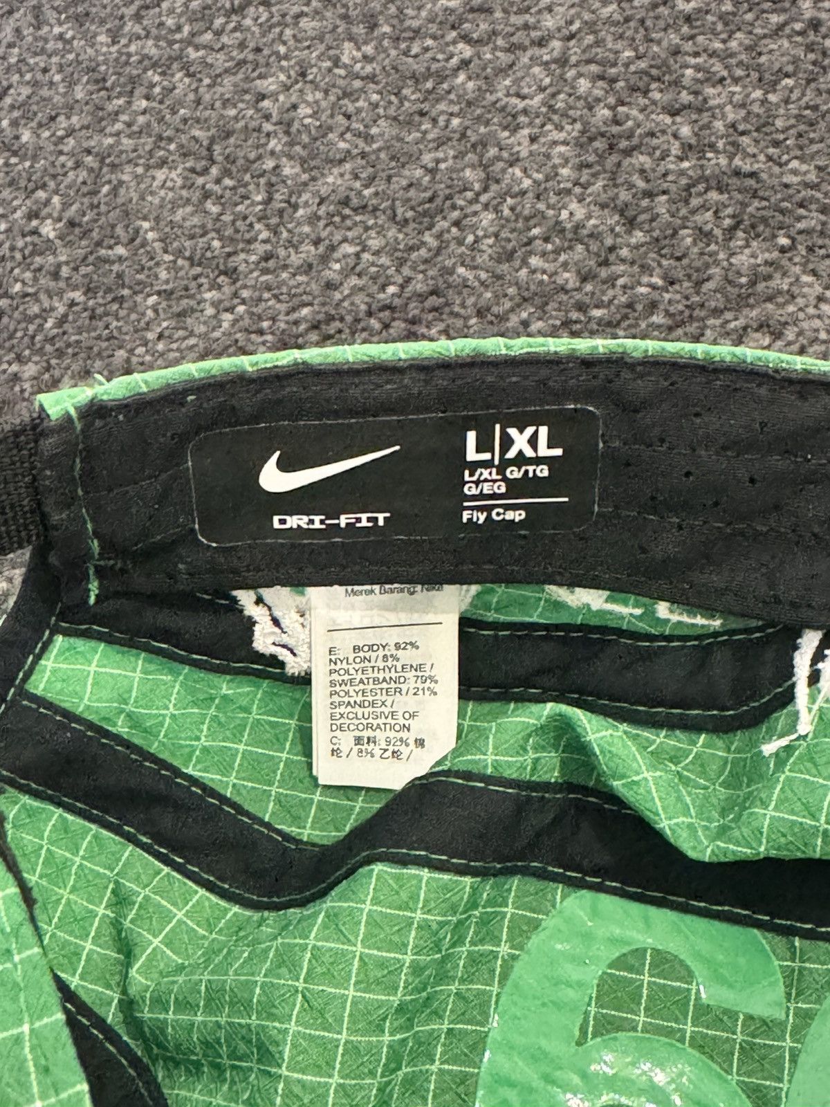 Nike × Off-White Nike Fly Cap x Off-White (Green) Size ONE SIZE - 6 Thumbnail