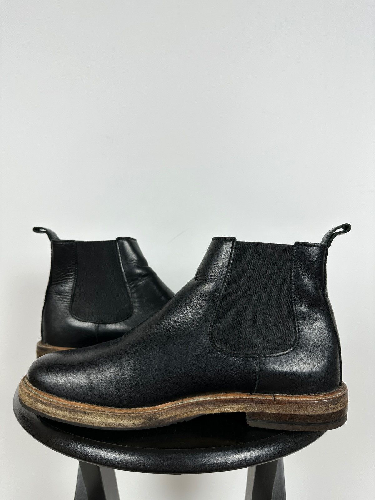 A.P.C. A.P.C Black Leather Chelsea Boots Size US 7 / EU 40 - 8 Thumbnail
