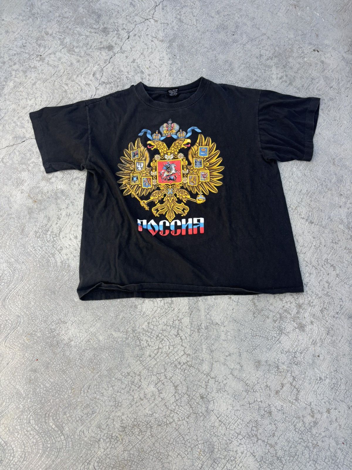Vintage Vintage 90s Single Stitch Russia T Shirt Size US L / EU 52-54 / 3 - 1 Thumbnail