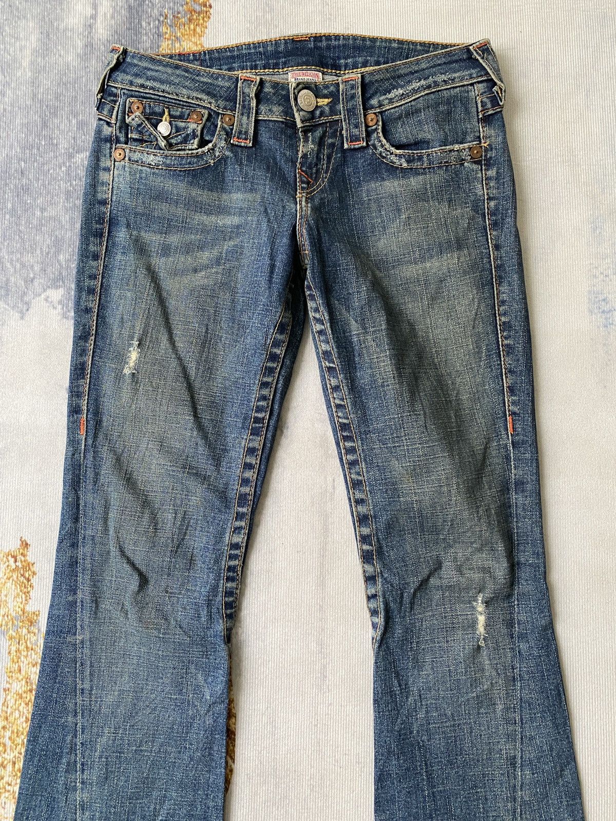 True Religion True Religion Low Rise Flare Denim Size US 26 / EU 42 - 7 Thumbnail
